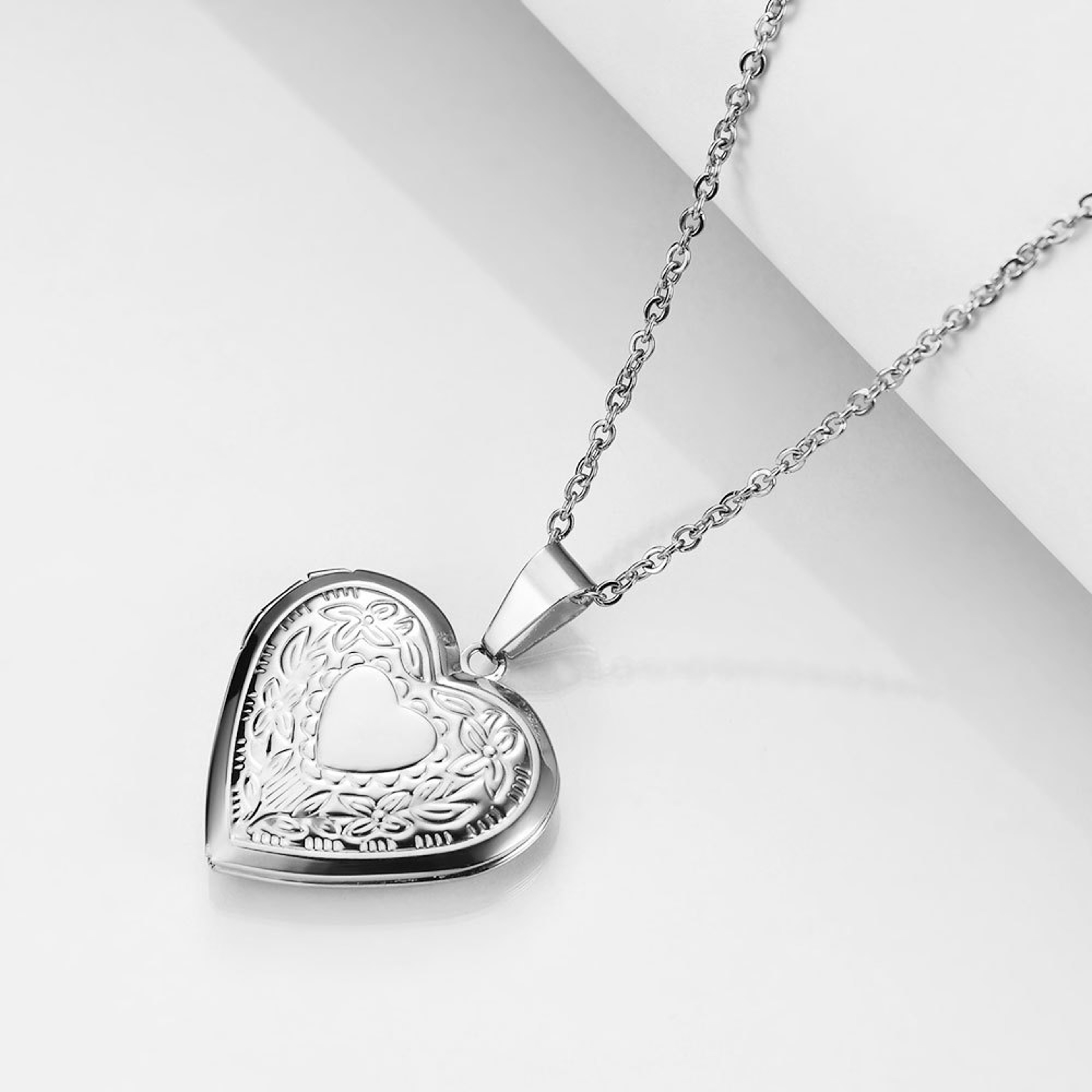 Heart Lock Photo Pendant Necklace Stainless Steel Waterproof Locket Gift For Women 6