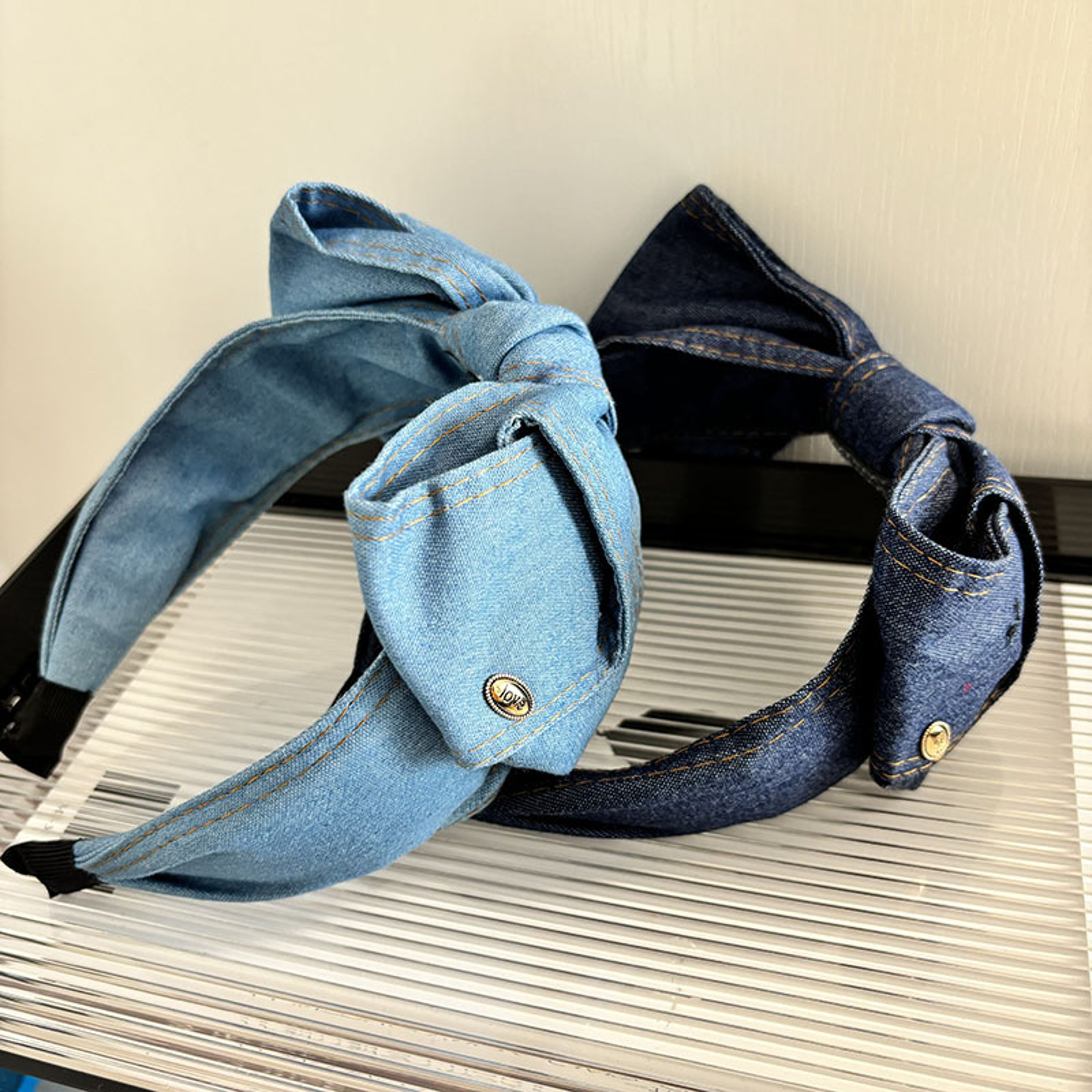 Elegant Knotted Headband For Women Soft Fabric Headband With Wide Non Slip Comfort 3