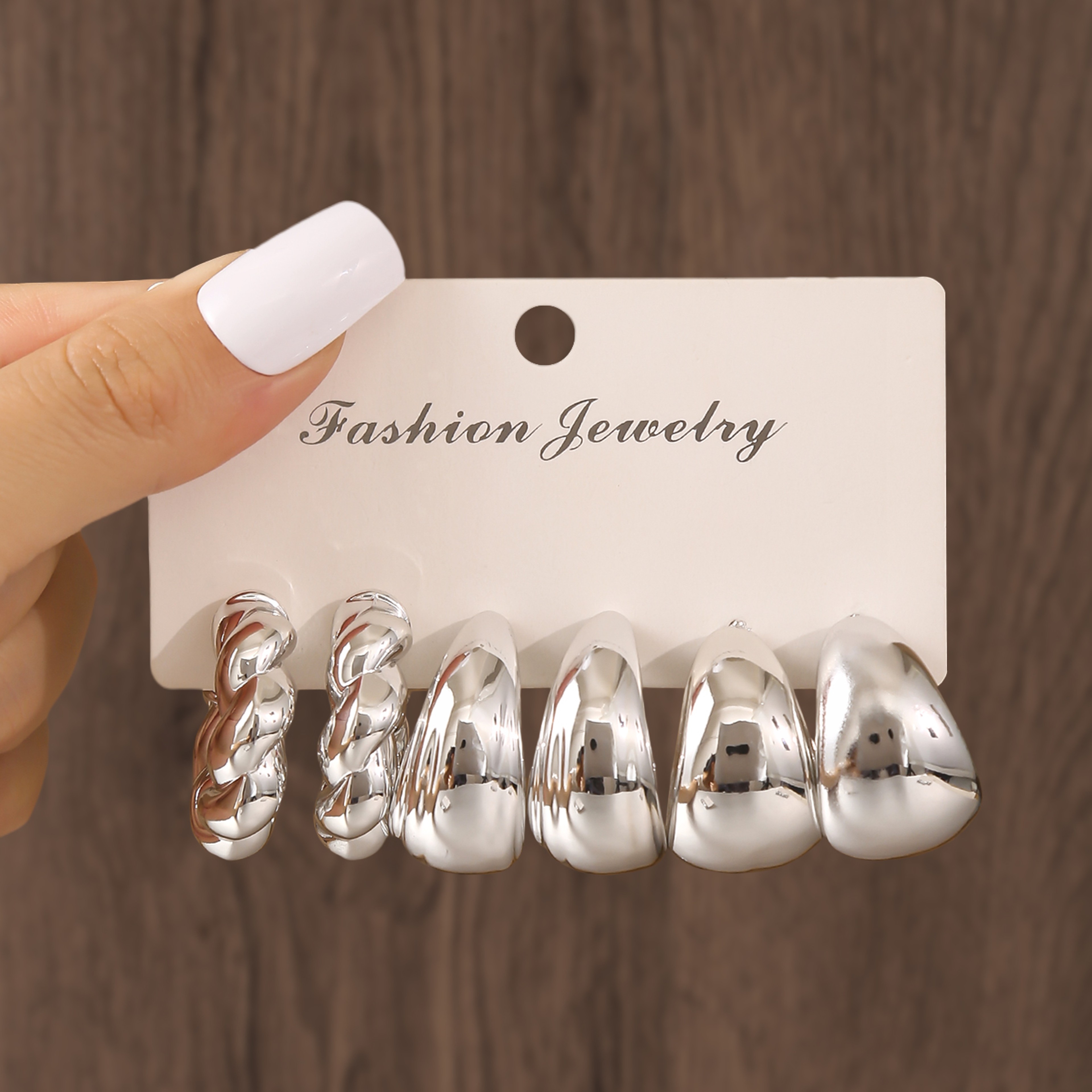 Elegant Water Drop Hoop Earrings Modern C-Shaped Hoop Earrings for Women – view 8