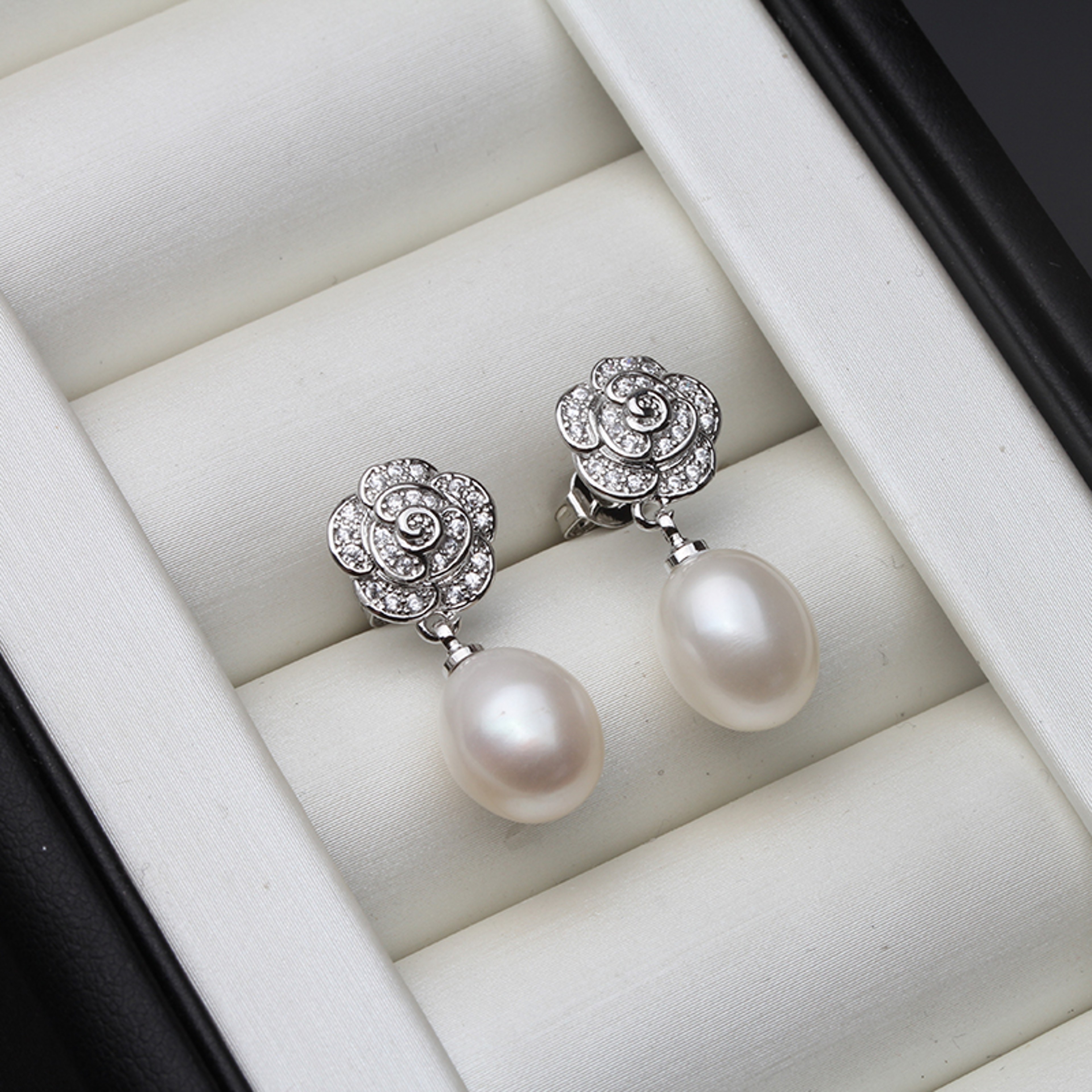 Vintage Sterling Silver Earrings With Natural Freshwater Pearl Earrings Floral Design For Women 8