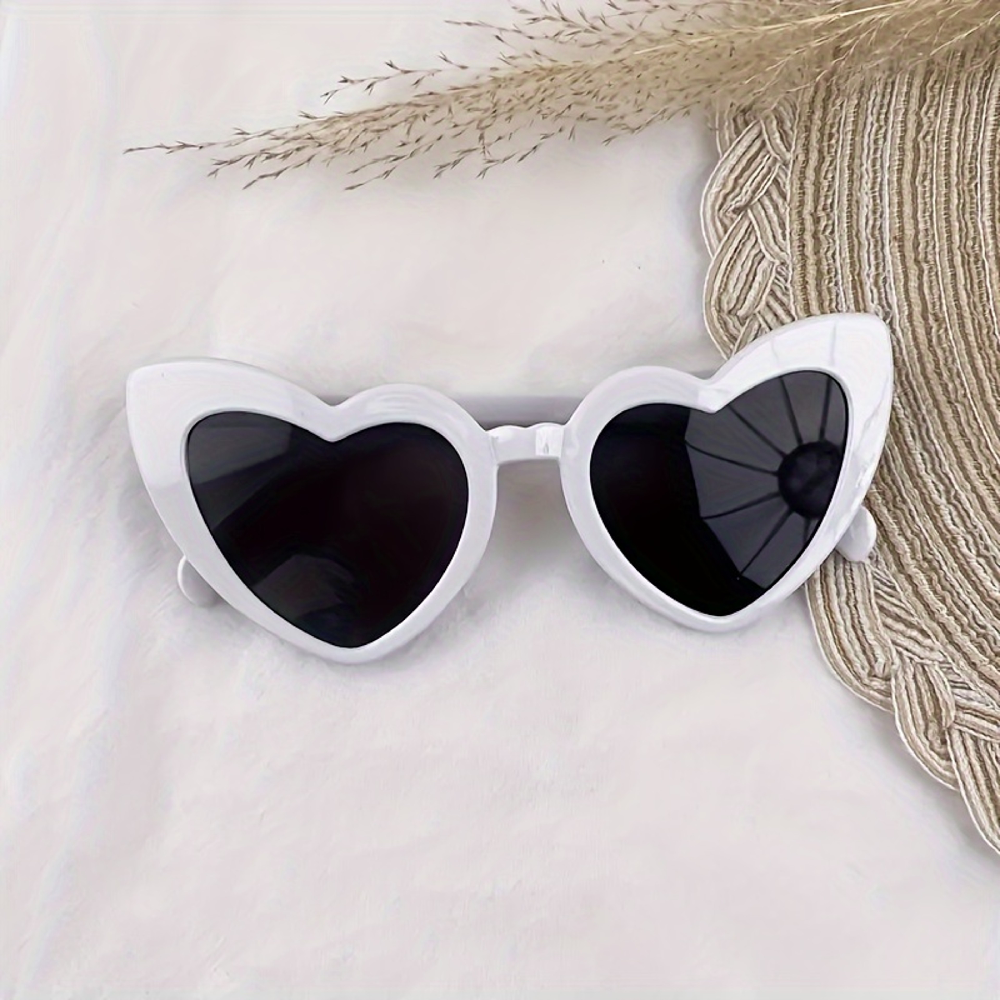 Vintage Heart Shaped Sunglasses UV Party Eyewear for Weddings, Travel & Events – view 3