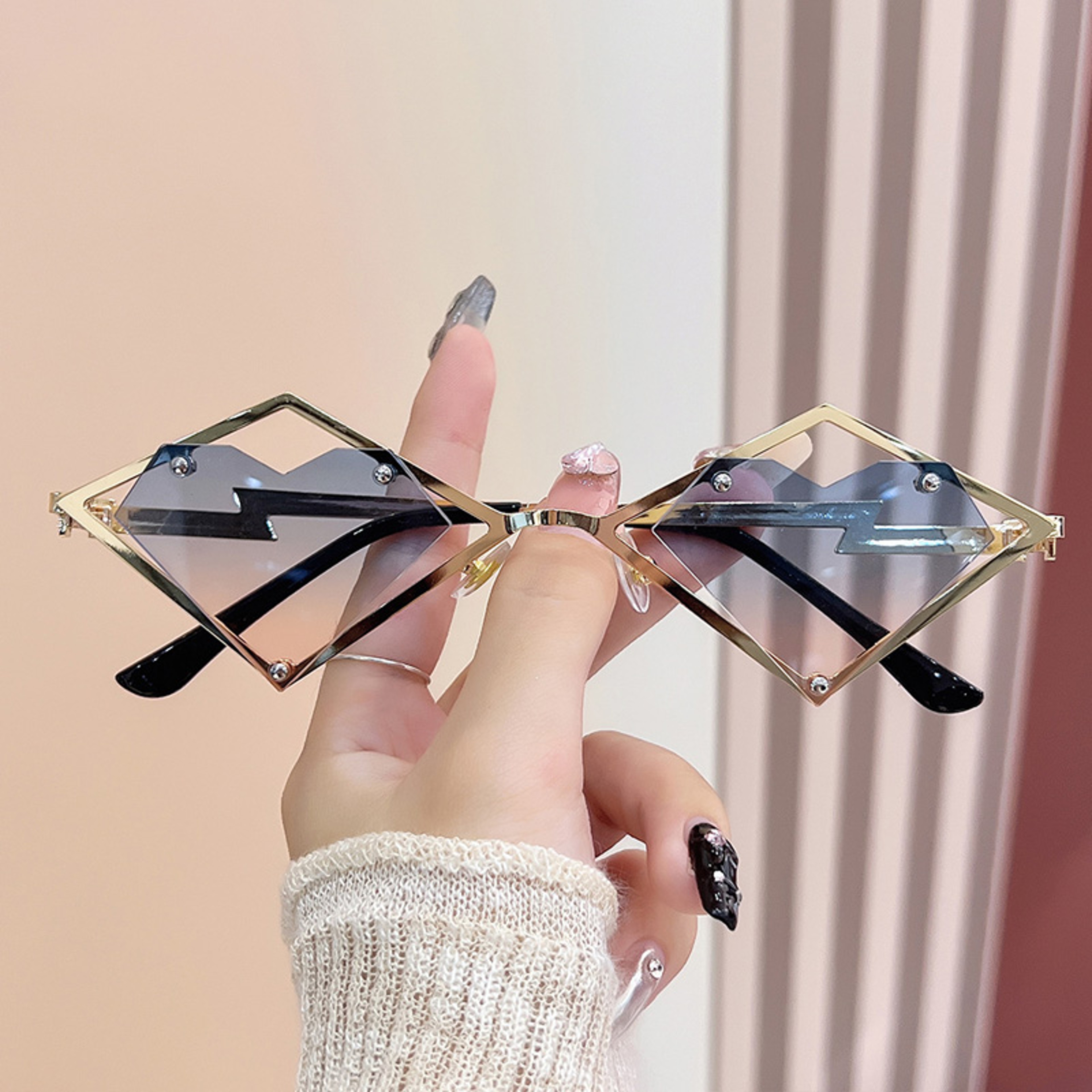 Heart Rimless Sunglasses UV Gradient Heart Shaped Sunglasses For Women  Men 6