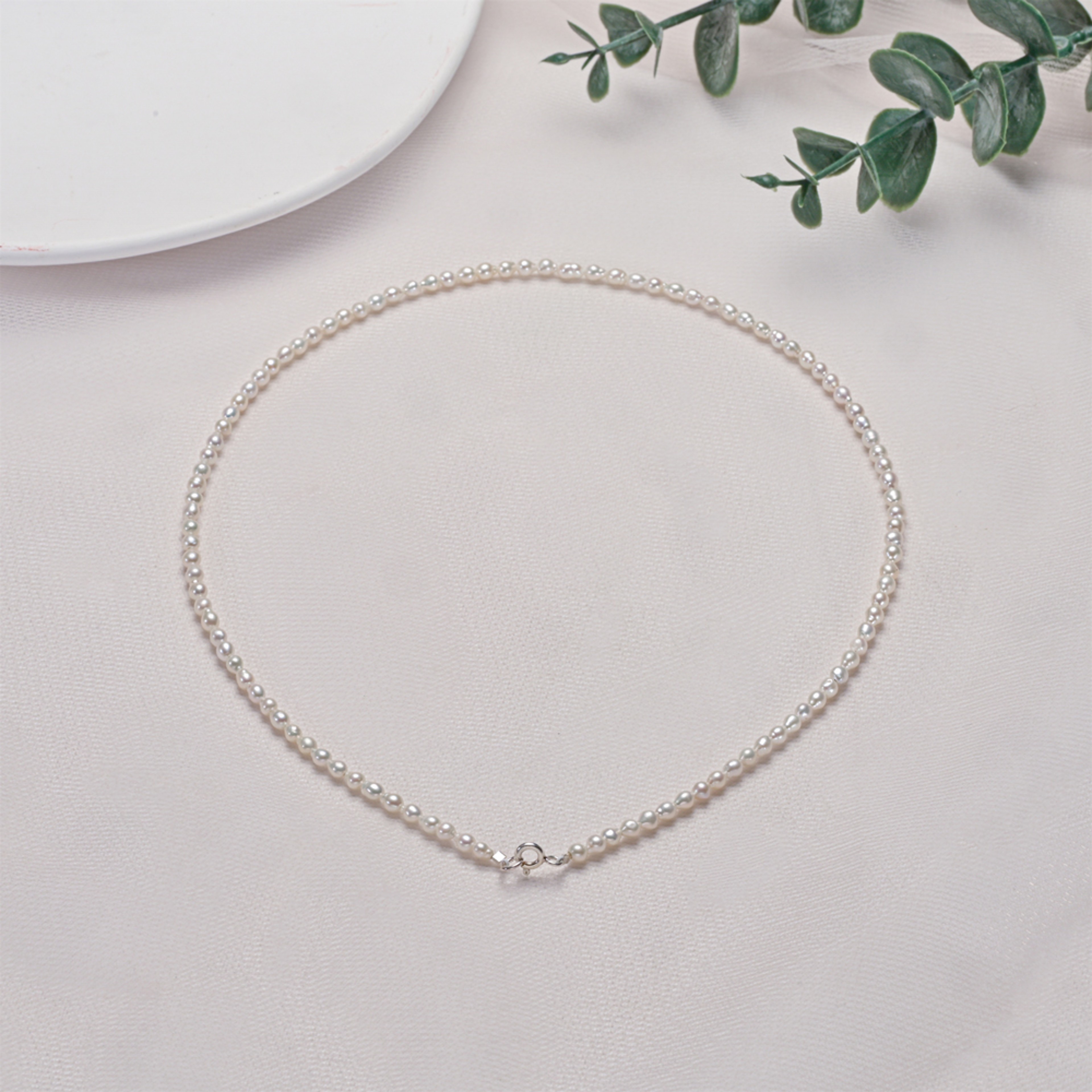 Elegant Freshwater Pearl Necklace in Sterling Silver Rice Pearl Choker for Women – view 5