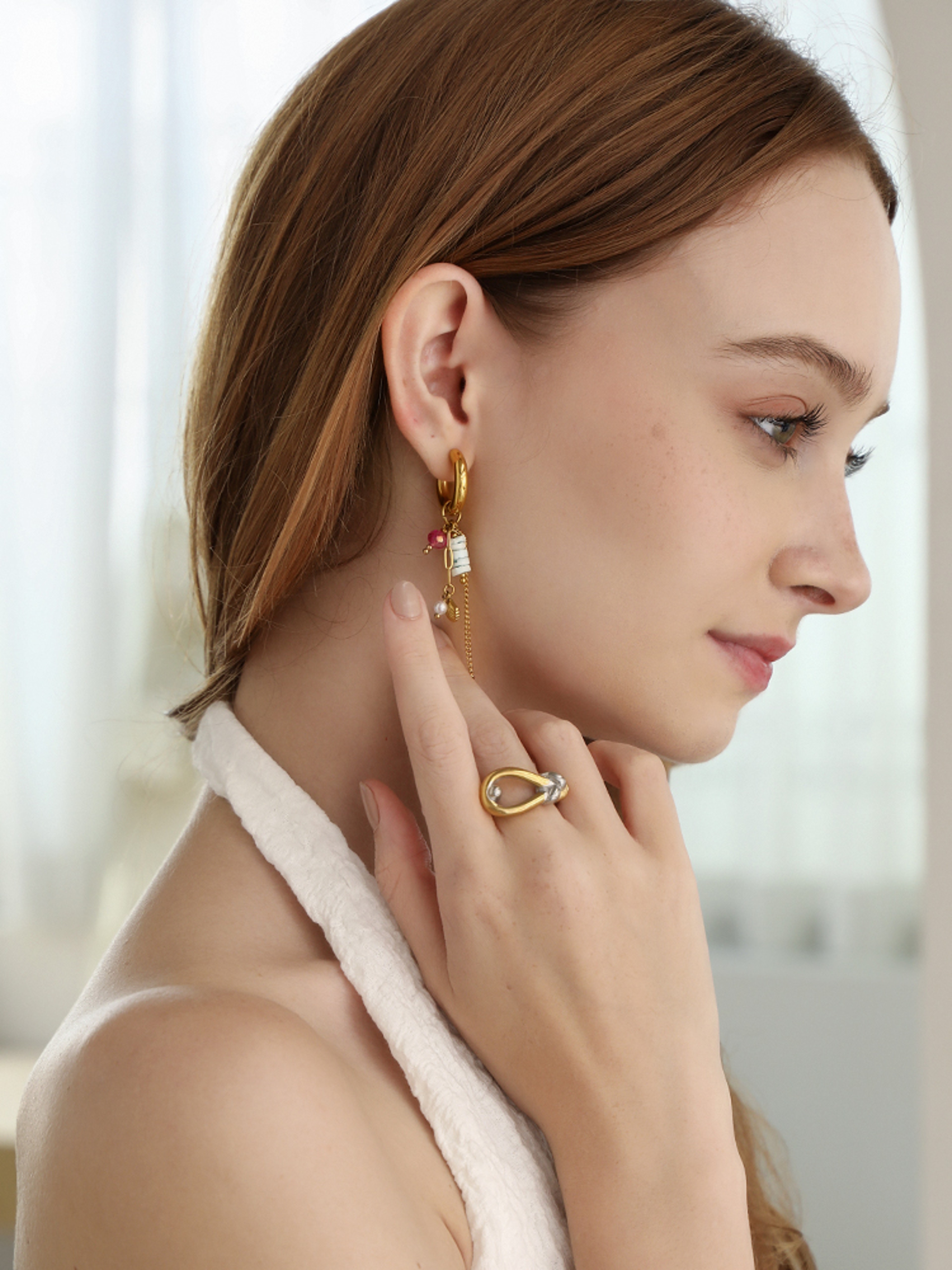 Shell Hoop Earrings With Pearl  Natural Stone Gold Plated Beach Jewelry 2