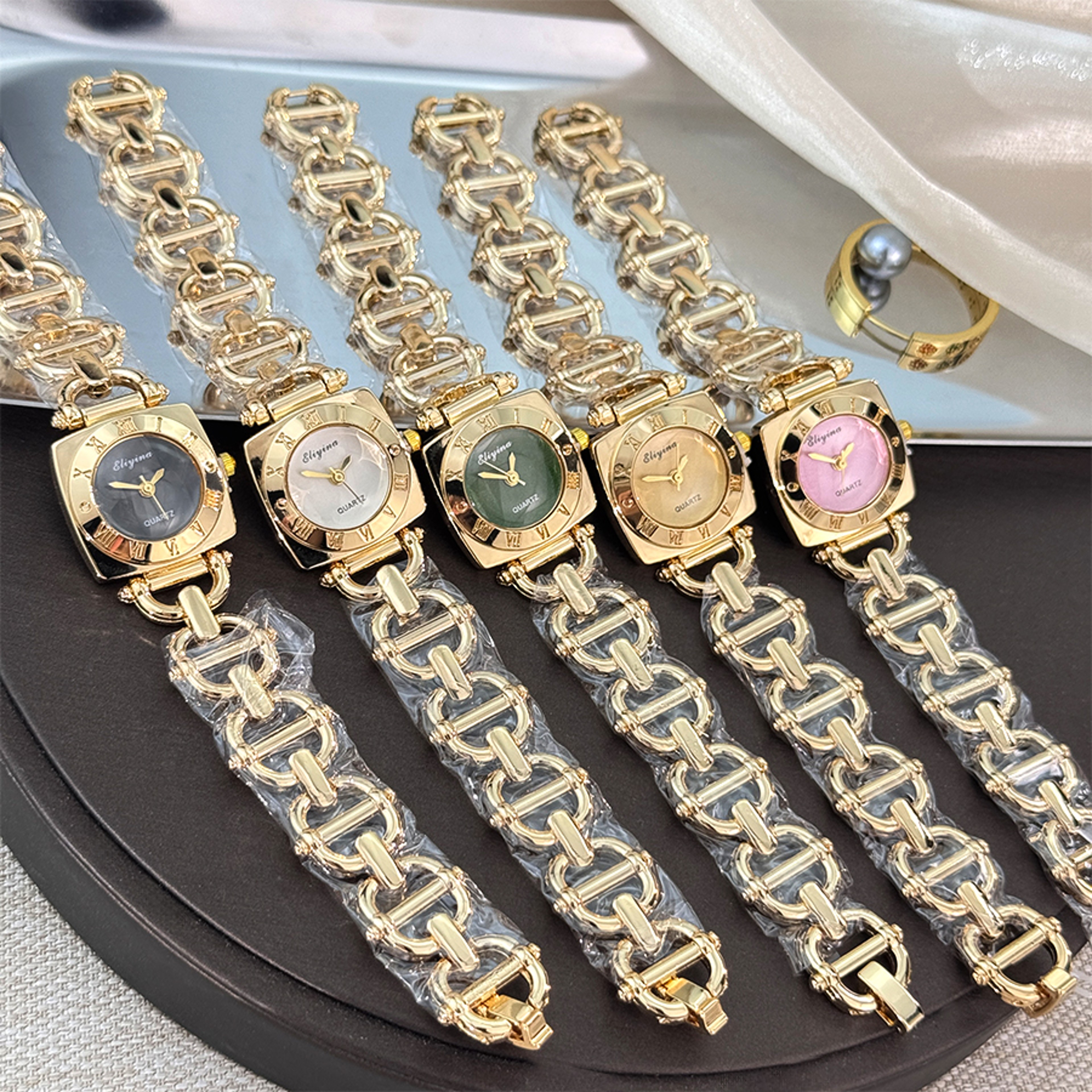 Luxury Womens Square Watch With Skeleton Dial Roman Numerals  Quartz Movement 0