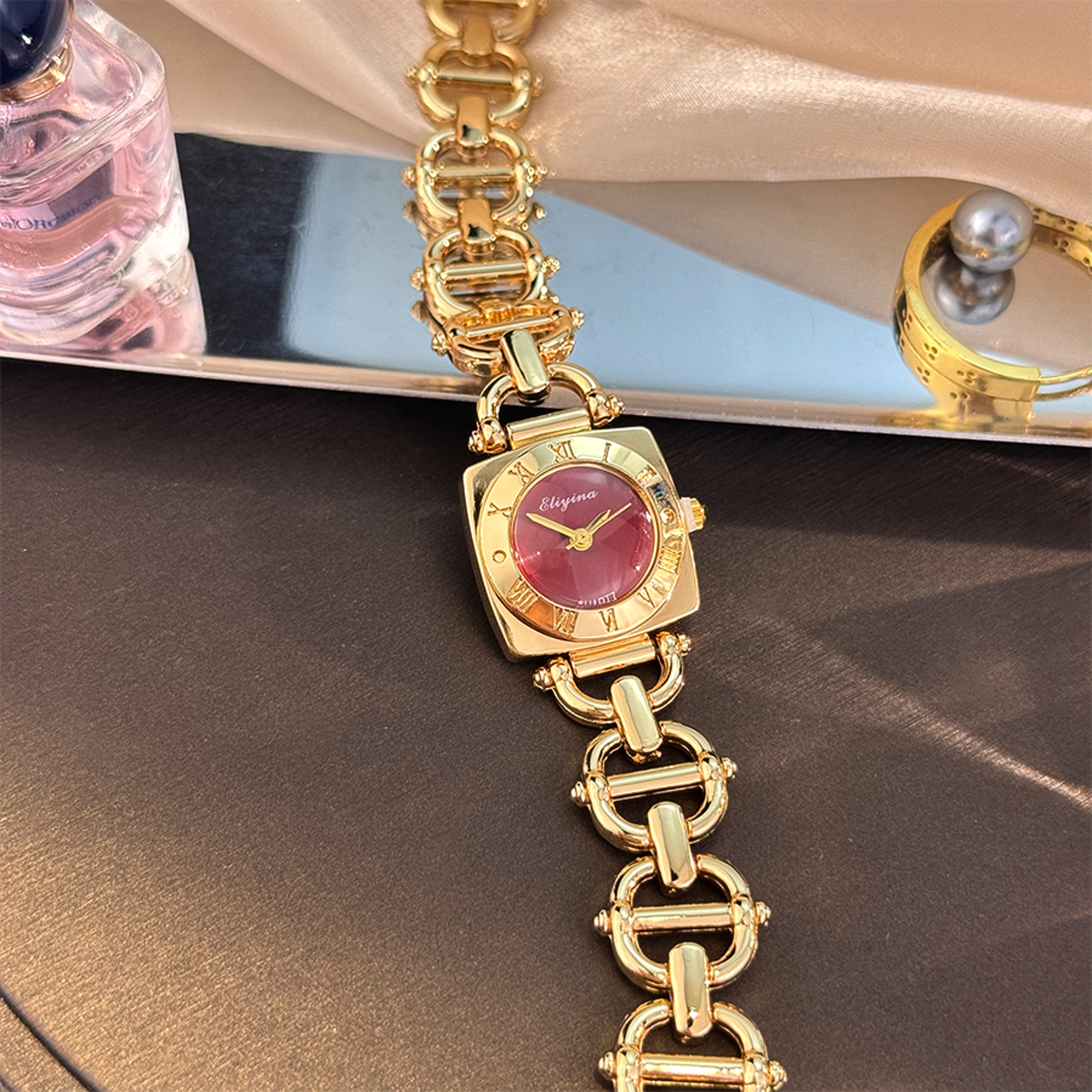 Luxury Womens Square Watch With Skeleton Dial Roman Numerals  Quartz Movement 6