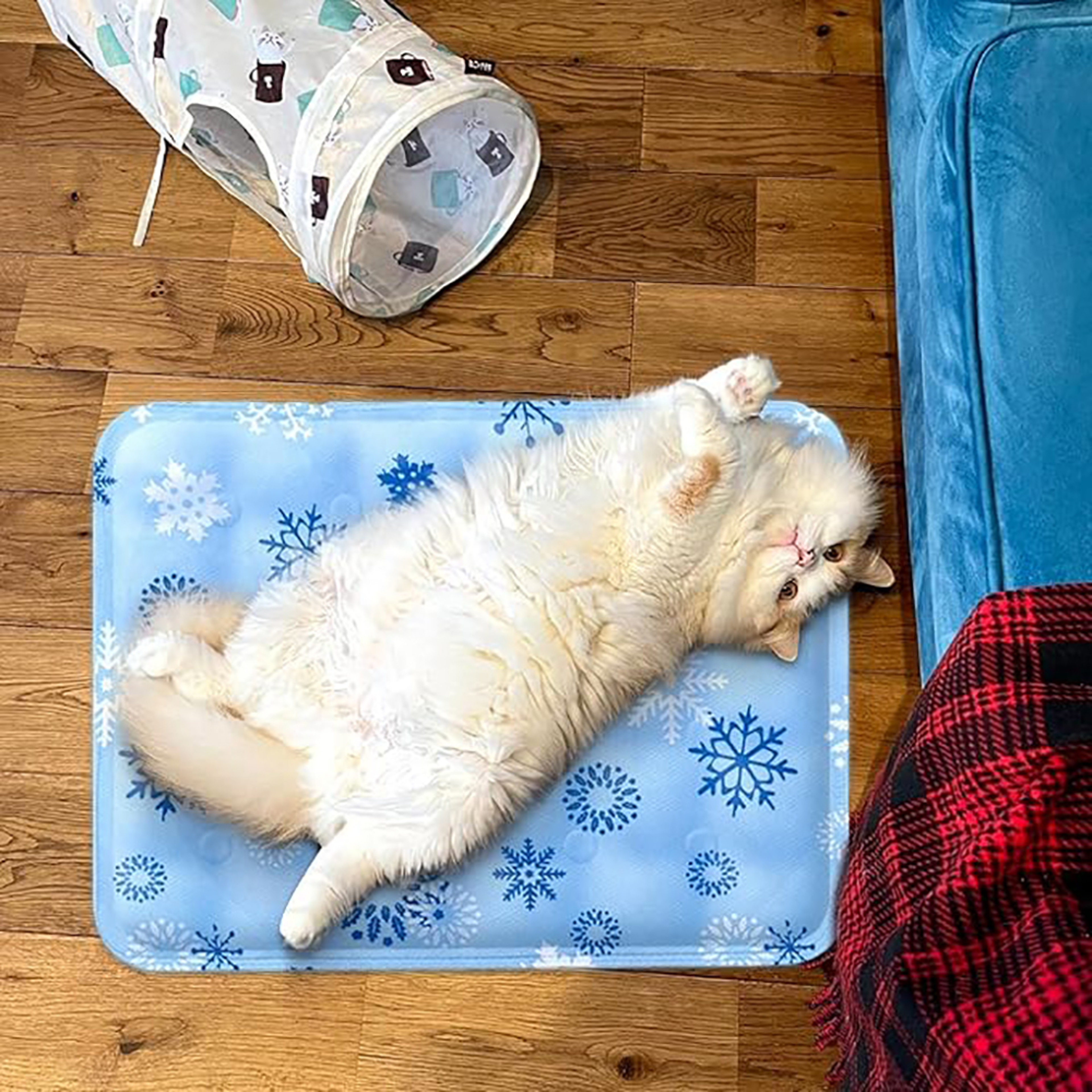 Portable Dog Cooling Mat Cooling Gel Pet Pad for Dogs & Cats Self Cooling Summer Bed – view 4