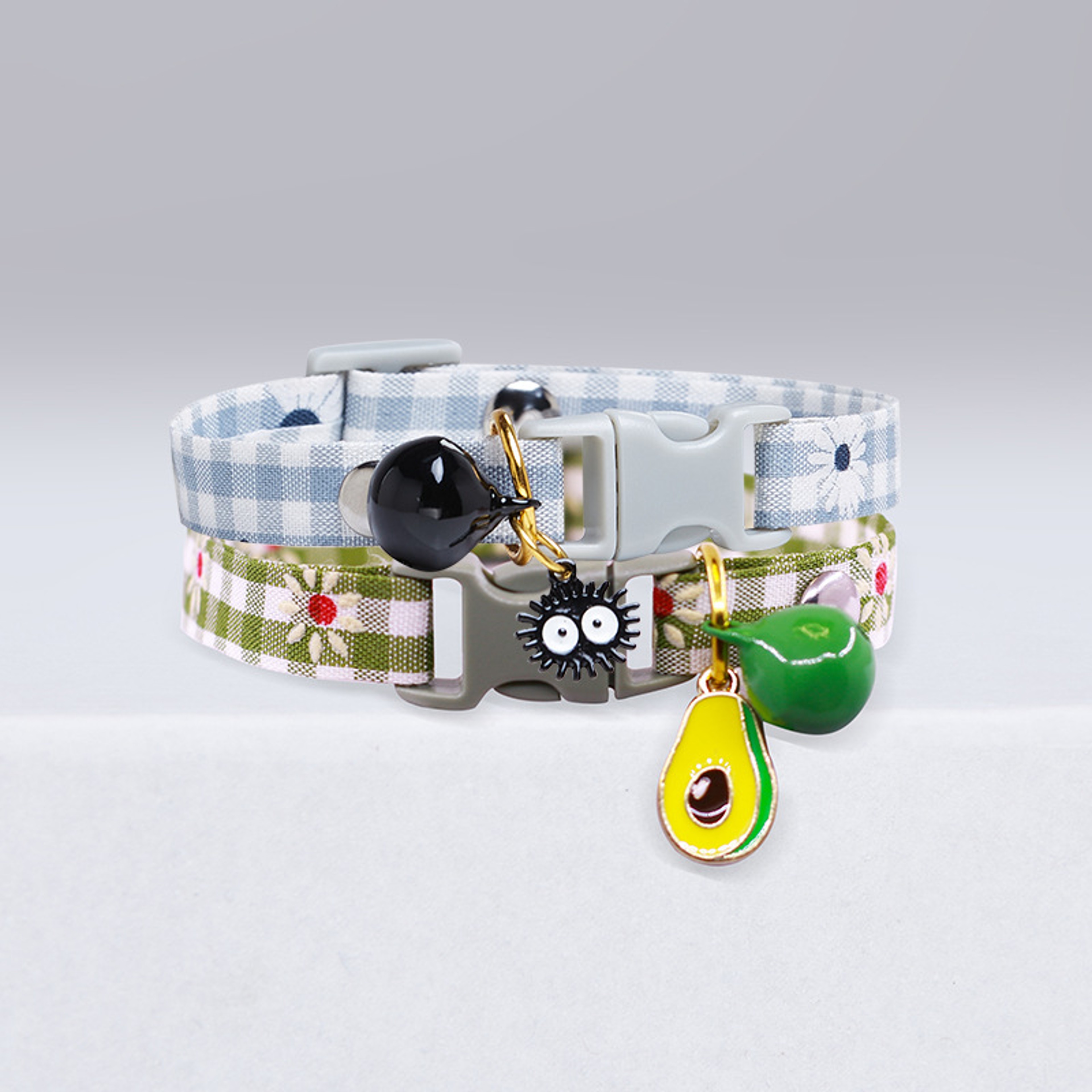 Cute Cat Collar with Avocado Pendant & Bell Adjustable Plaid Kitten Collar for Cats & Small Dogs – view 6