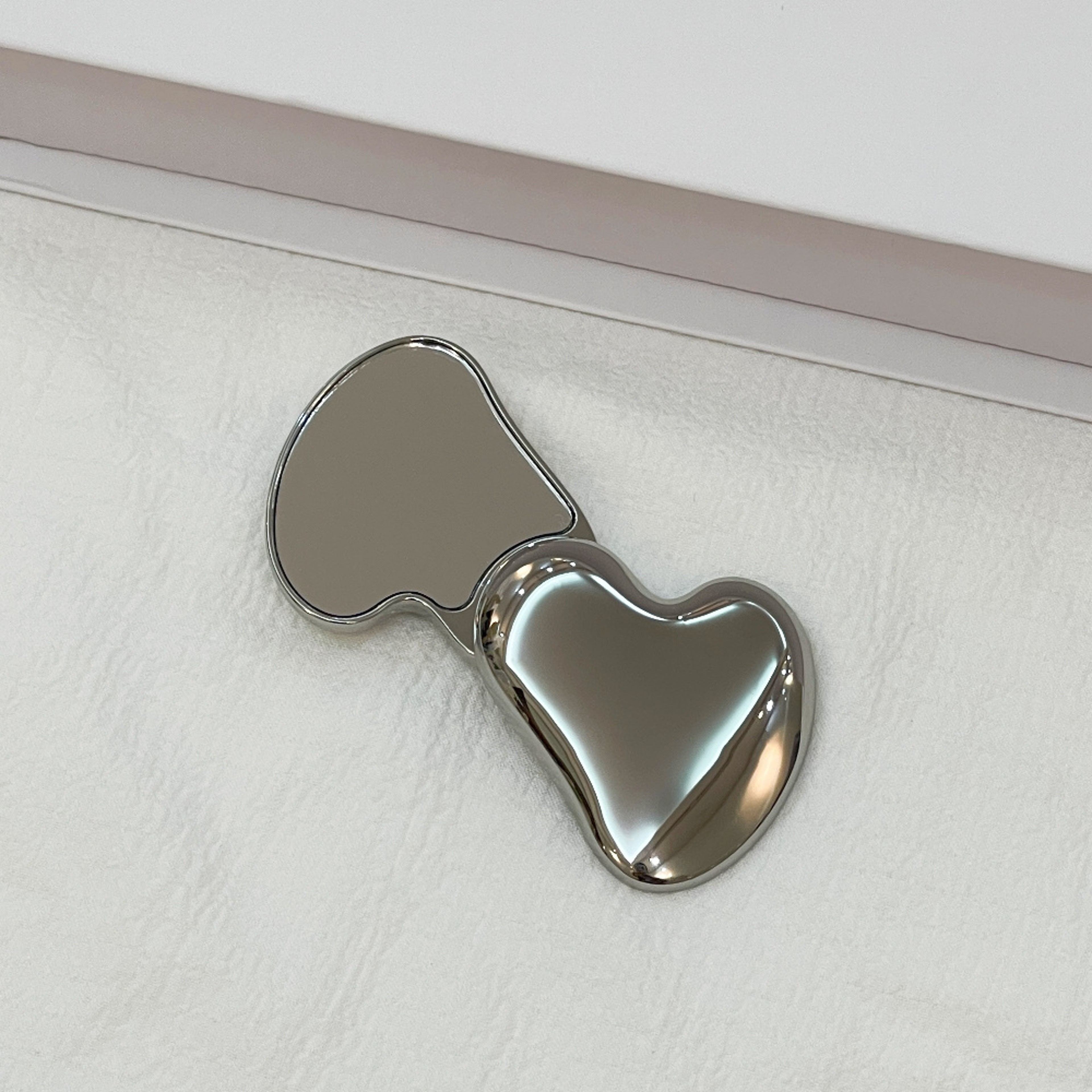 Heart Compact Mirror Portable Makeup Mirror Double Sided Folding Travel Mirror for Women – view 2