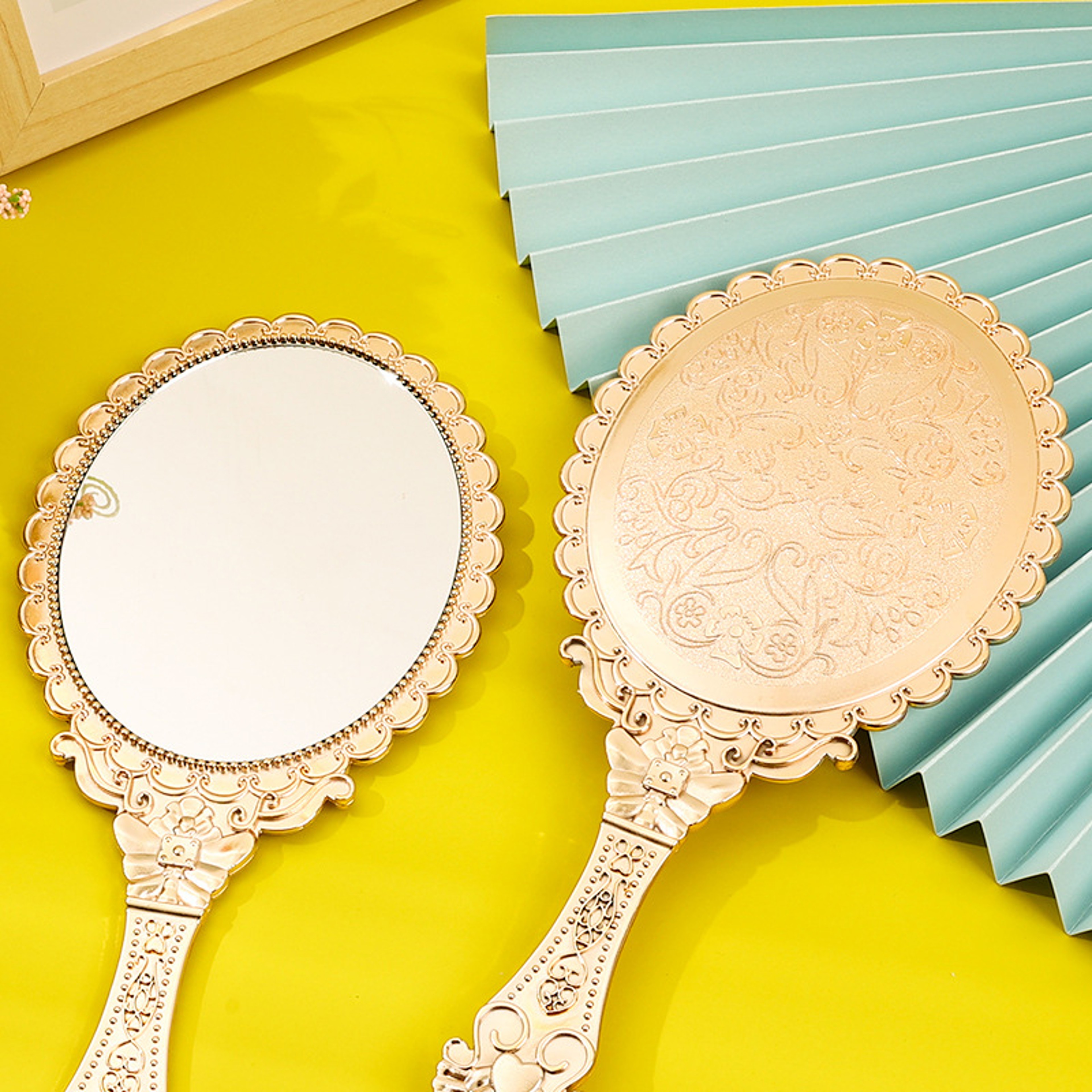 Vintage Hand Mirror Rose Gold Handheld Makeup Mirror Retro Vanity Beauty Mirror – view 3