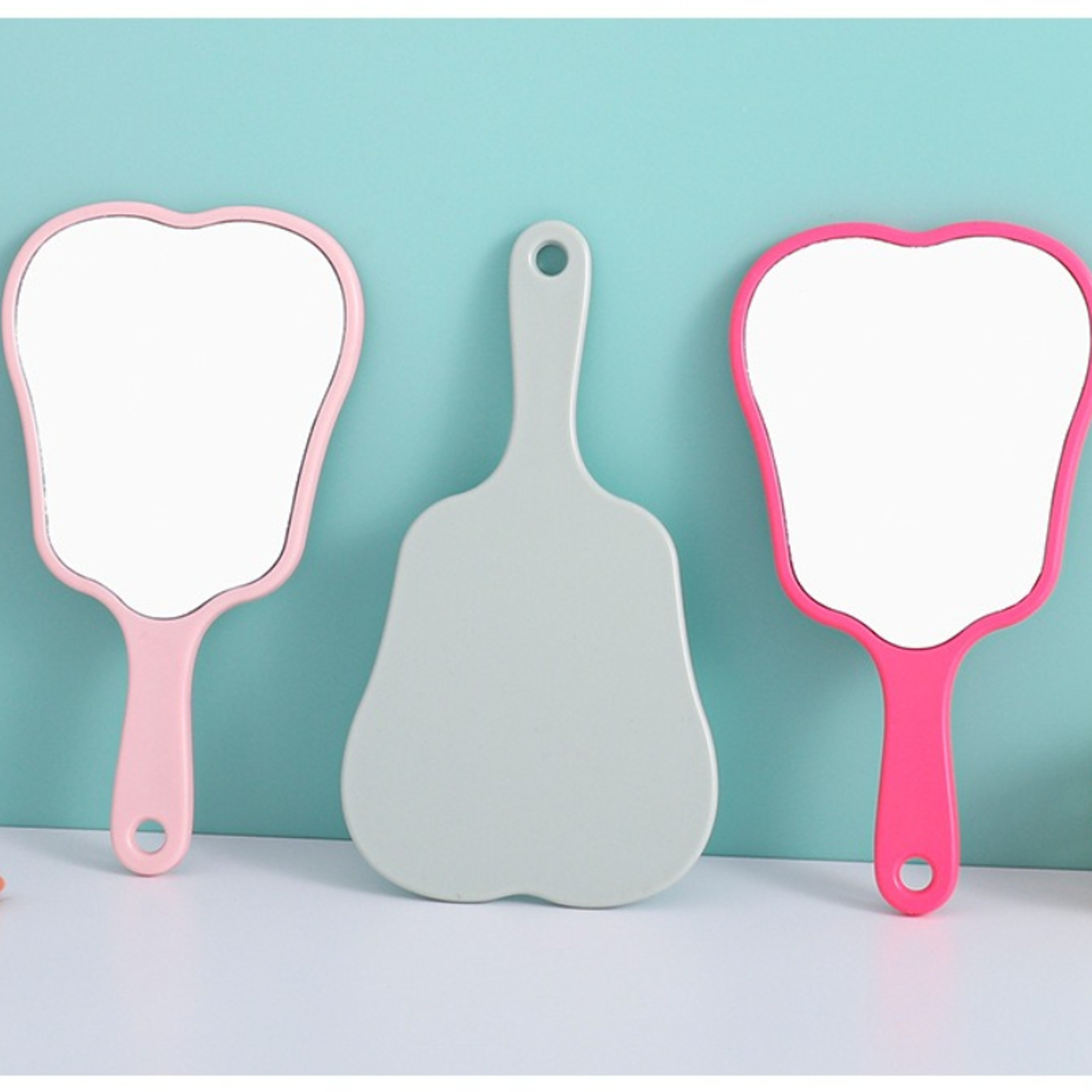 Cute Handheld Makeup Mirror Tooth Shape Portable Travel Mirror for Makeup, Dental Exams & Gifts – view 3