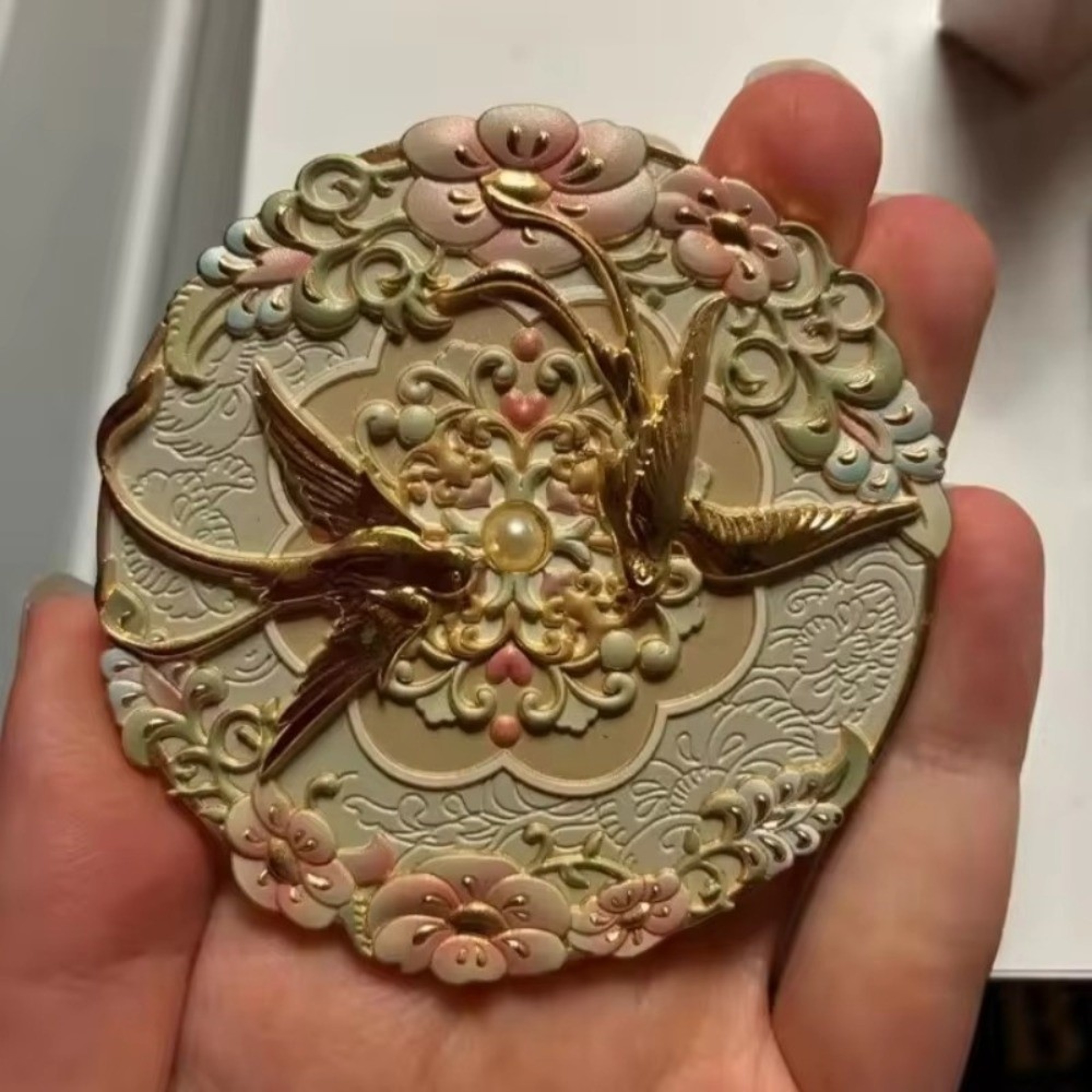 Vintage Pocket Makeup Mirror Chinese Peony Floral Compact Cosmetic Mirror for Travel & Gifts – view 4