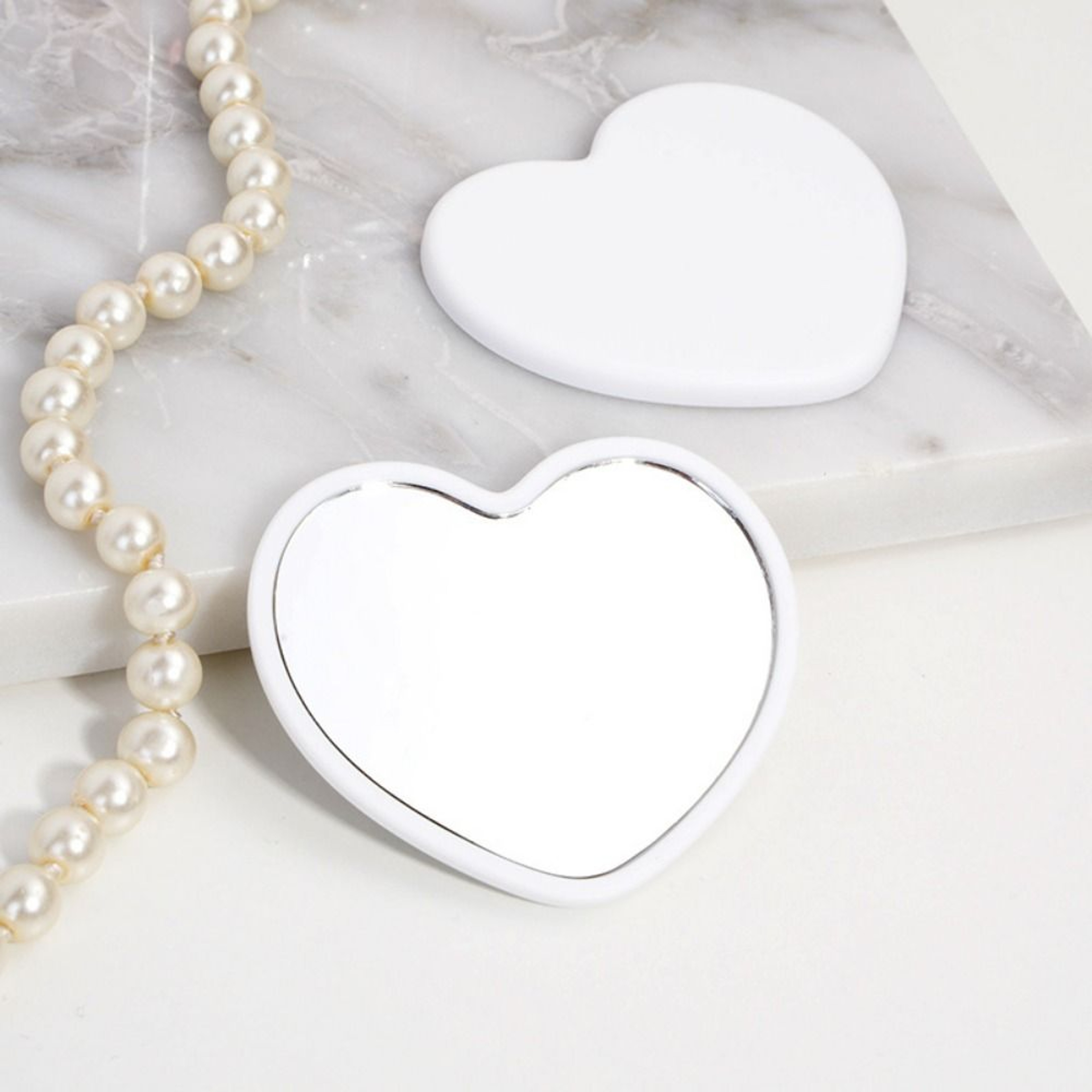 Heart Handheld Mirror Portable Makeup Mirror Cute Pocket Beauty Mirror for Travel & Daily Touch-Ups – view 5