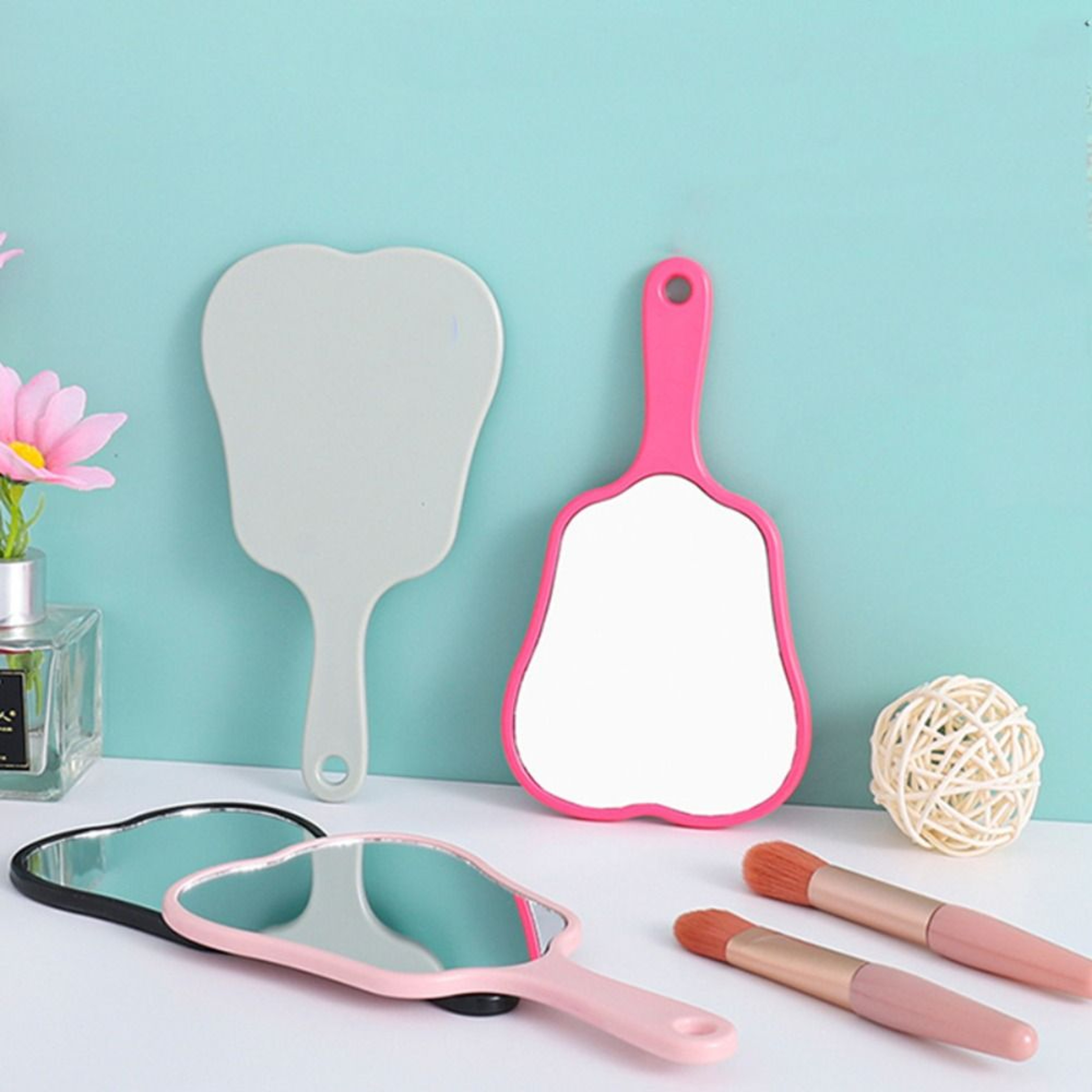 Cute Tooth Shape Portable Makeup Mirror with Handle Lightweight Handheld Mirror for Travel – view 5