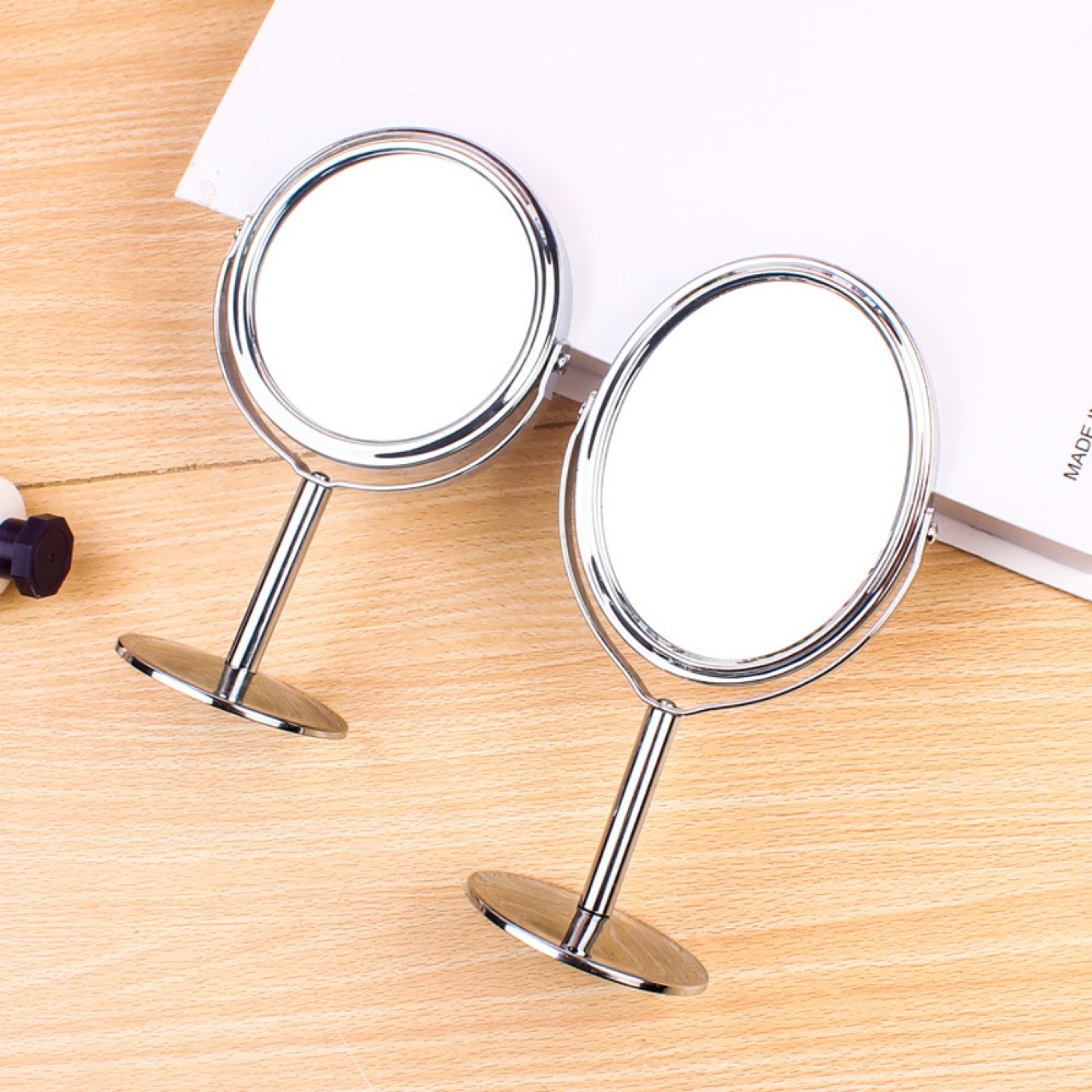 Rotating Double Sided Vanity Mirror With Magnification Desktop Makeup Stand 0