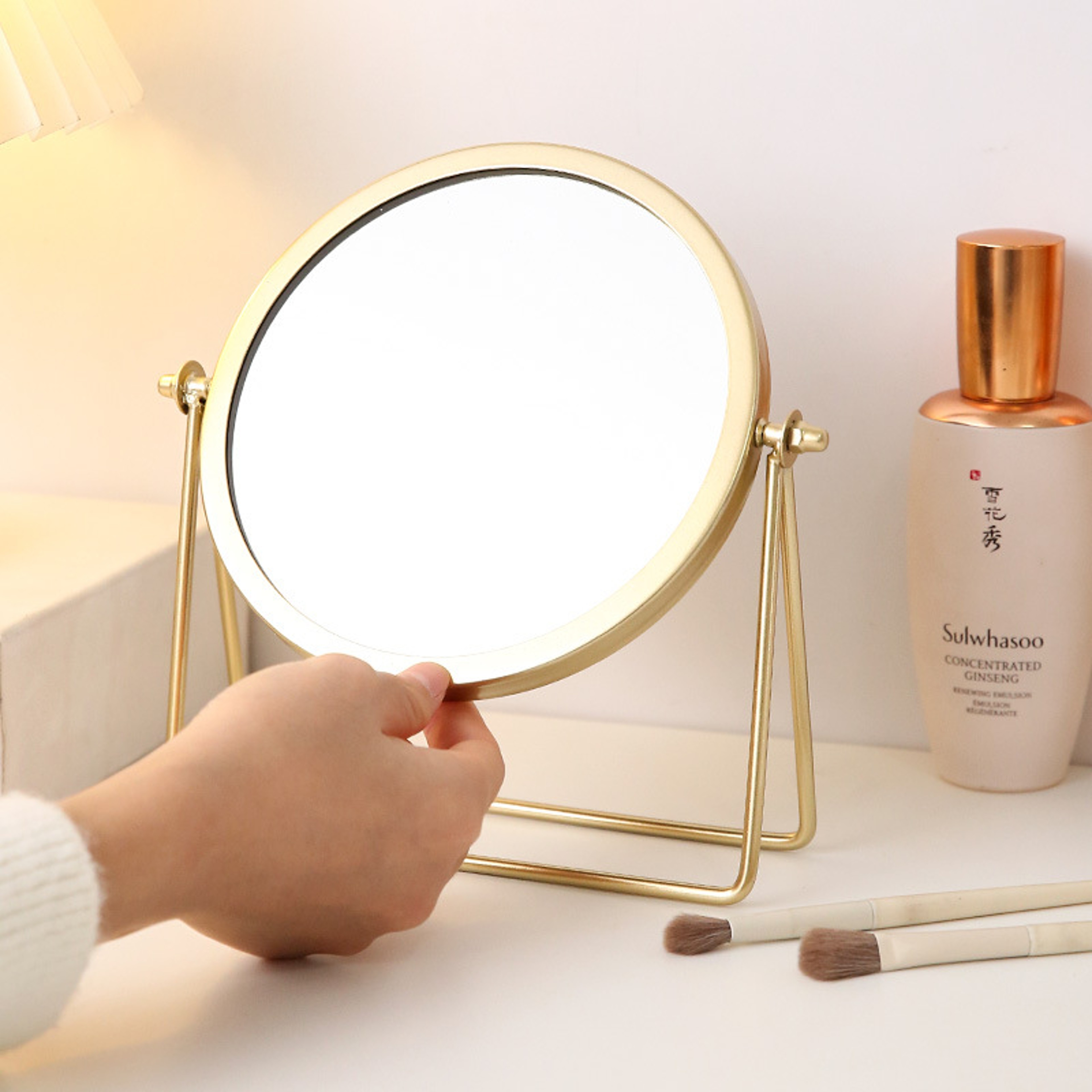 Nordic Makeup Mirror with 360° Rotation HD Desktop Mirror for Vanity, Skincare & Daily Makeup – view 4