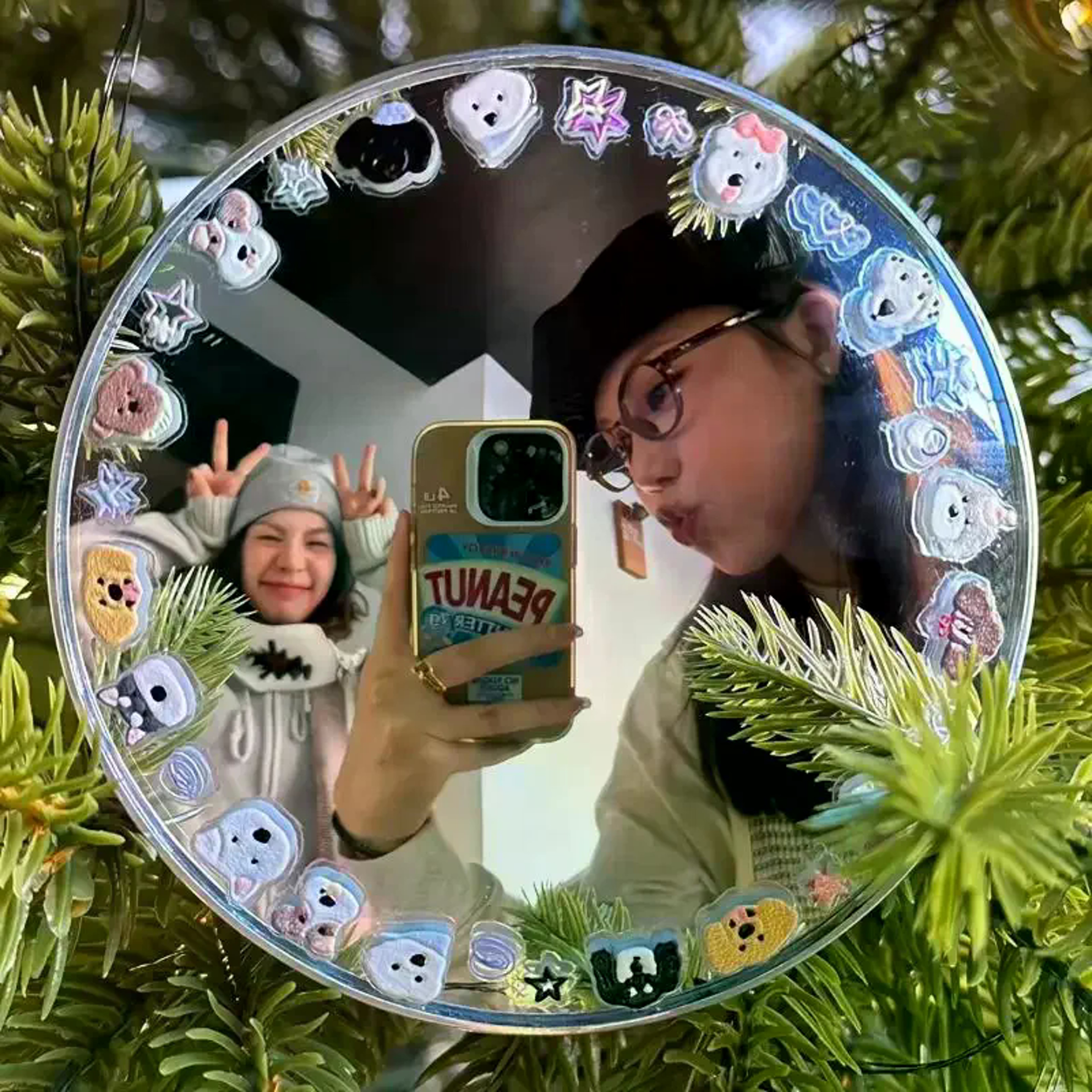Handheld Selfie Mirror For Travel Photography Portable Convex Makeup Mirror Photo Prop 4