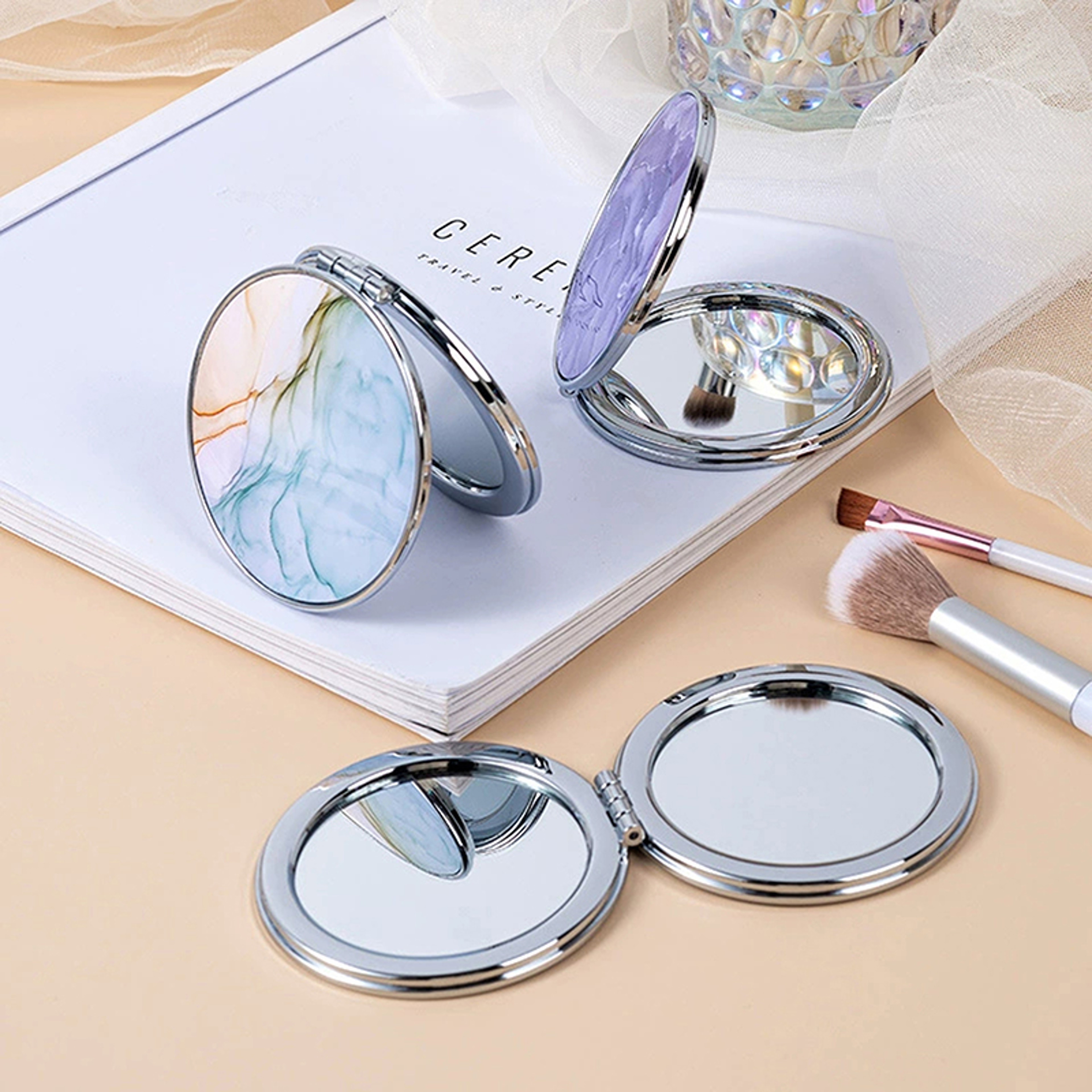 Vintage Stripe Compact Makeup Mirror Portable Mini Cosmetic Pocket Mirror For Purse Travel 1