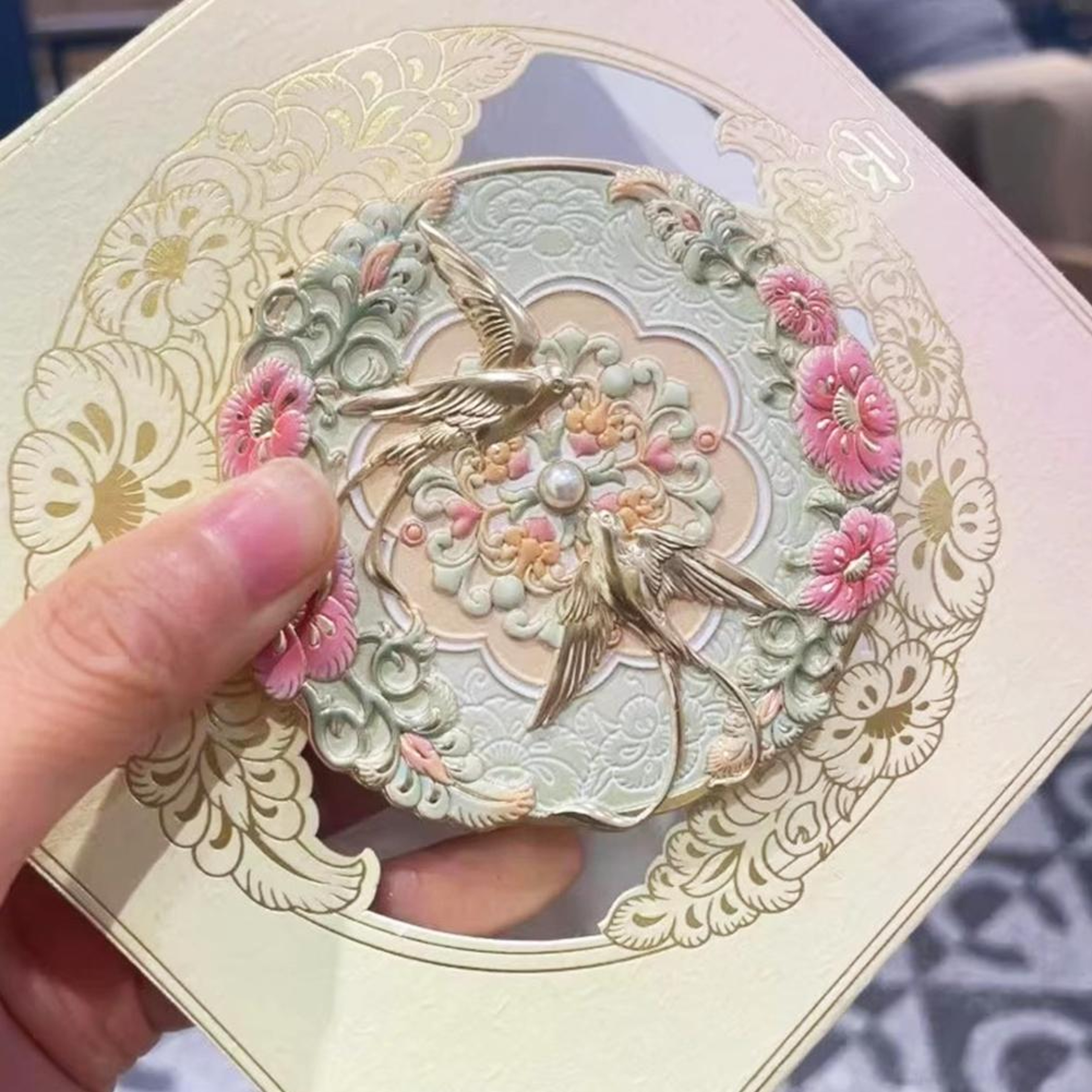 Vintage Compact makeup mirror Chinese Style Peony Pocket Mirror for Travel & Everyday Beauty – view 6