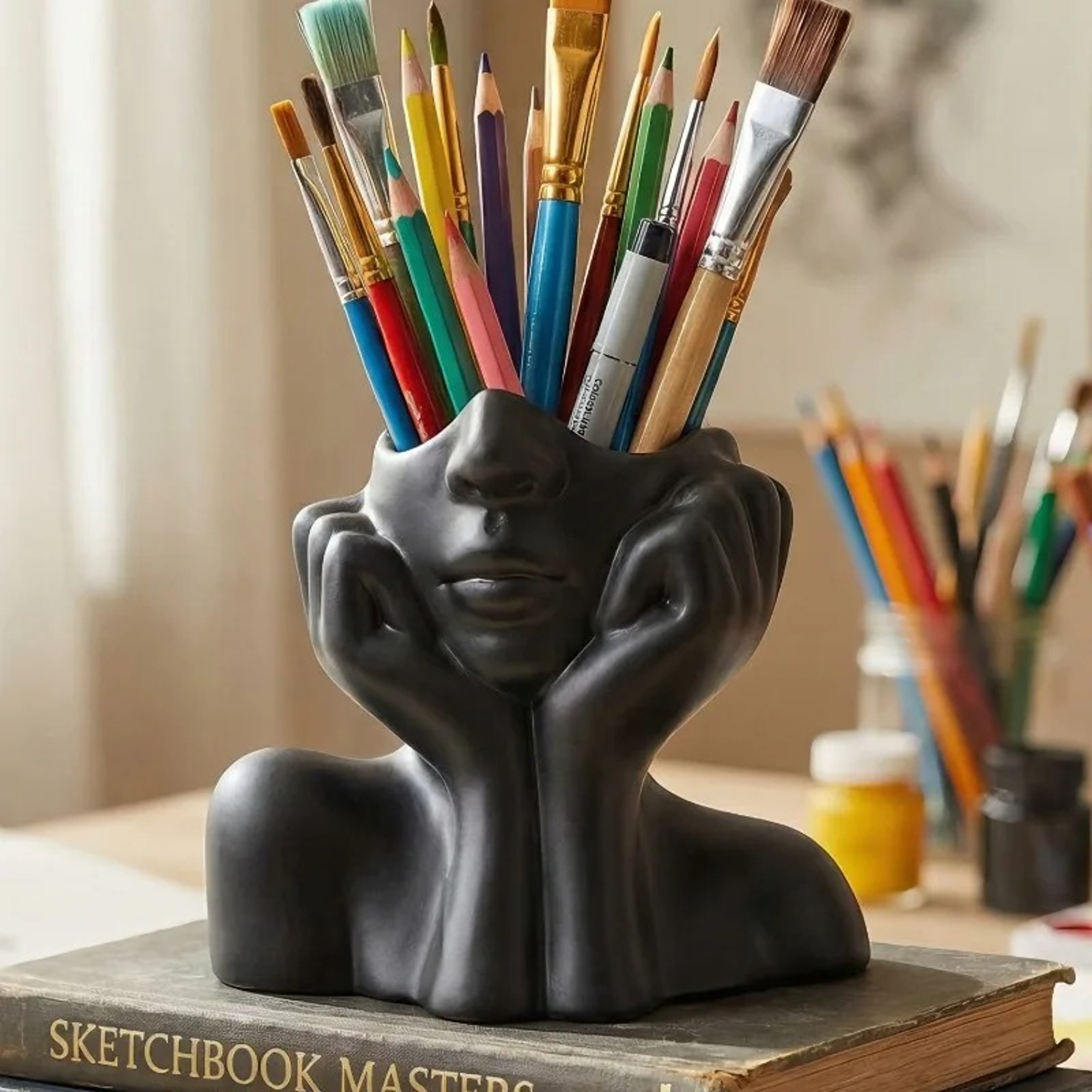 Face Shape Makeup Brush Holder Artistic Vanity Organizer and Desk Pen Holder – view 2