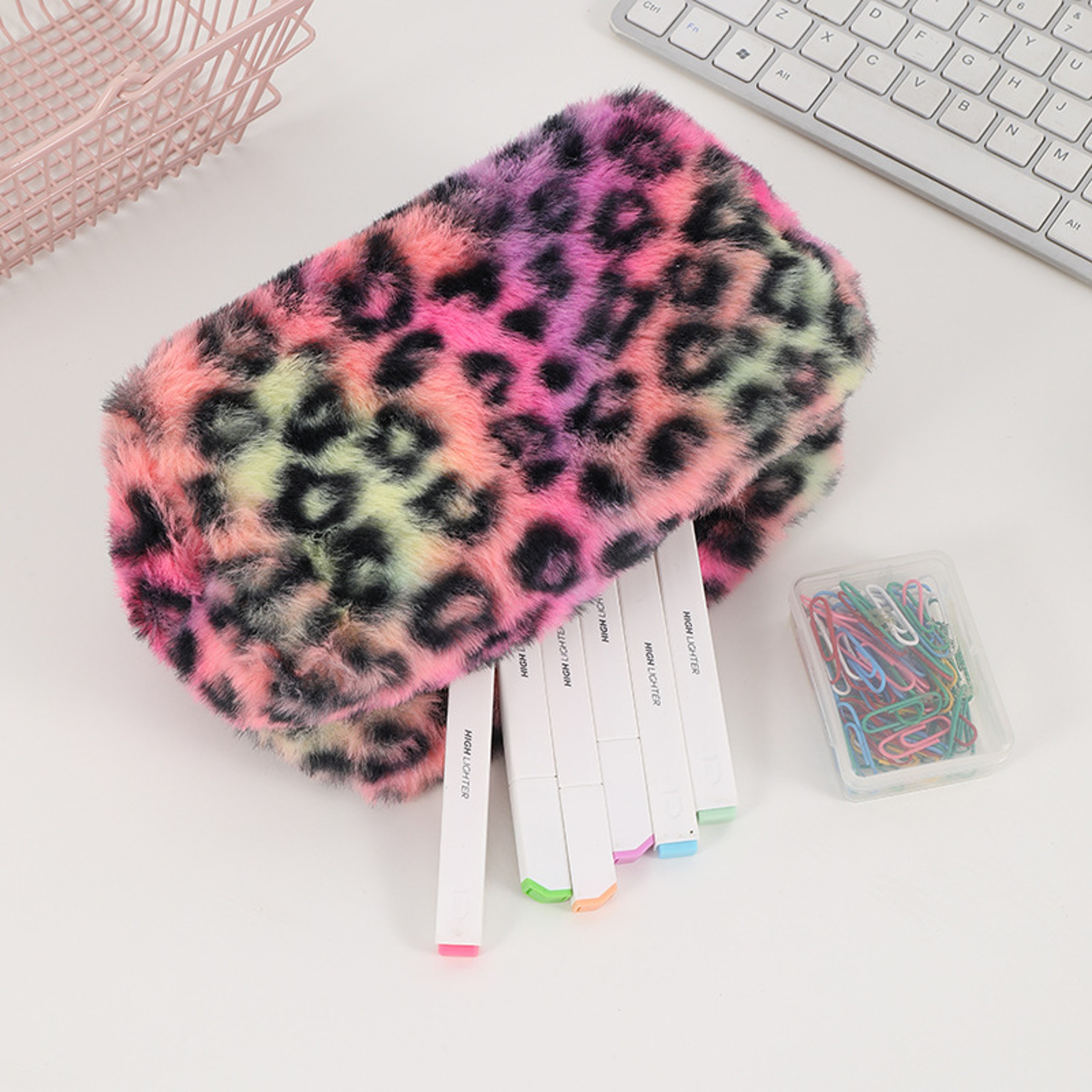 Leopard Makeup Bag Soft Faux Fur Travel Cosmetic Bag for Women – view 5