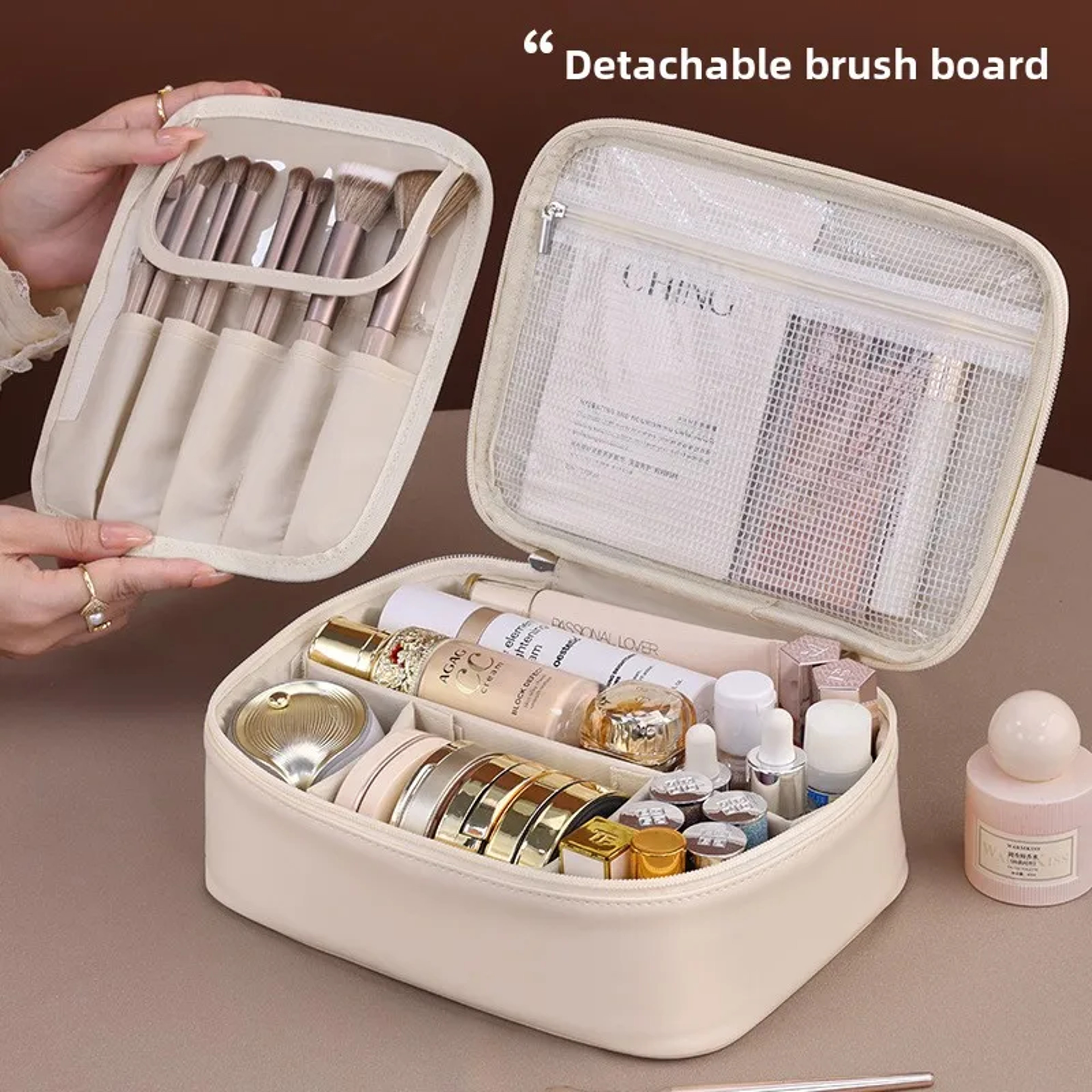 LuxeCarry Large Capacity Travel Makeup Bag PU Leather Cosmetic Organizer For Women 3