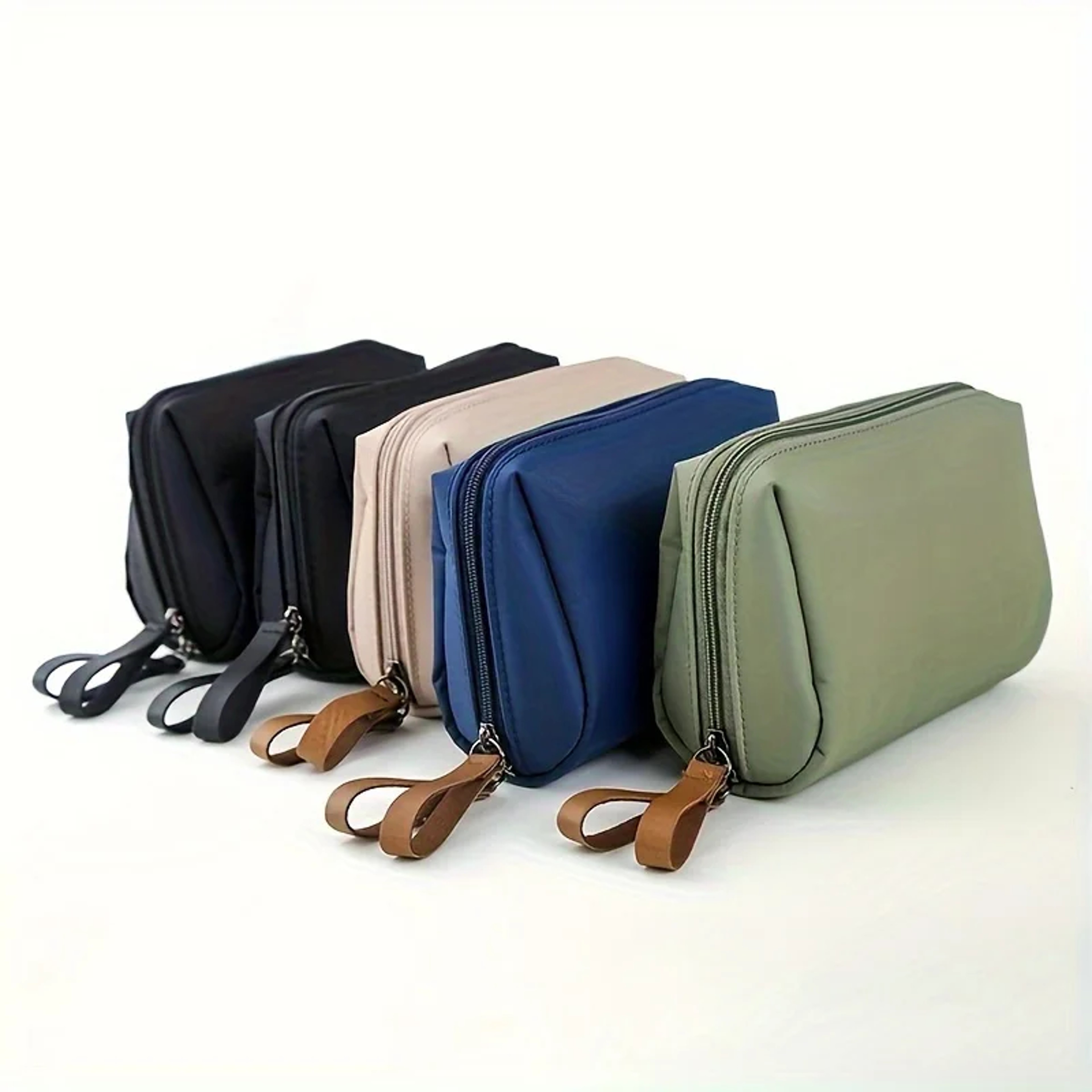 Small Travel Makeup Bag Waterproof Portable Cosmetic Pouch And Toiletry Organizer 0