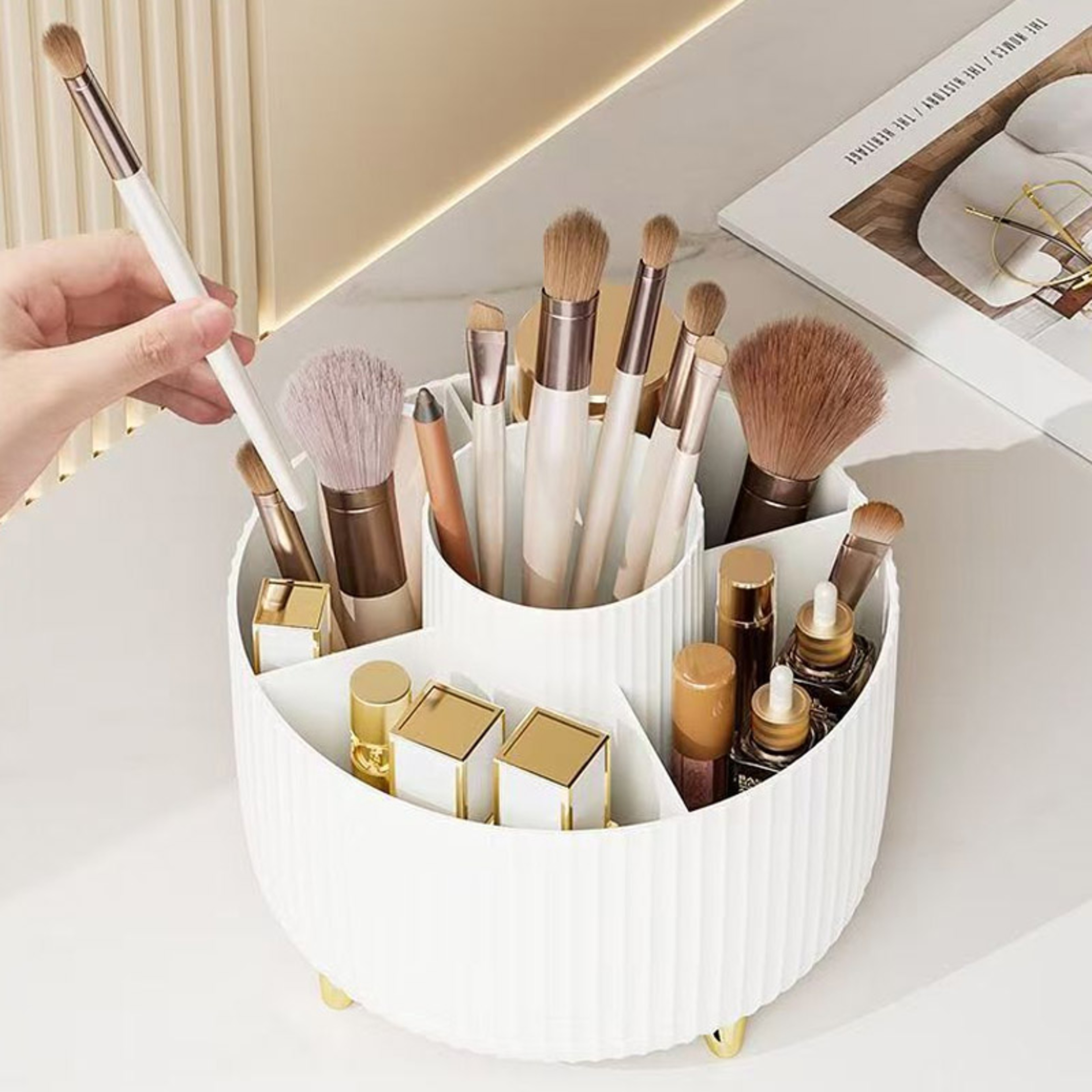 360 Rotating Makeup Organizer Large Capacity Cosmetic Storage Box 1