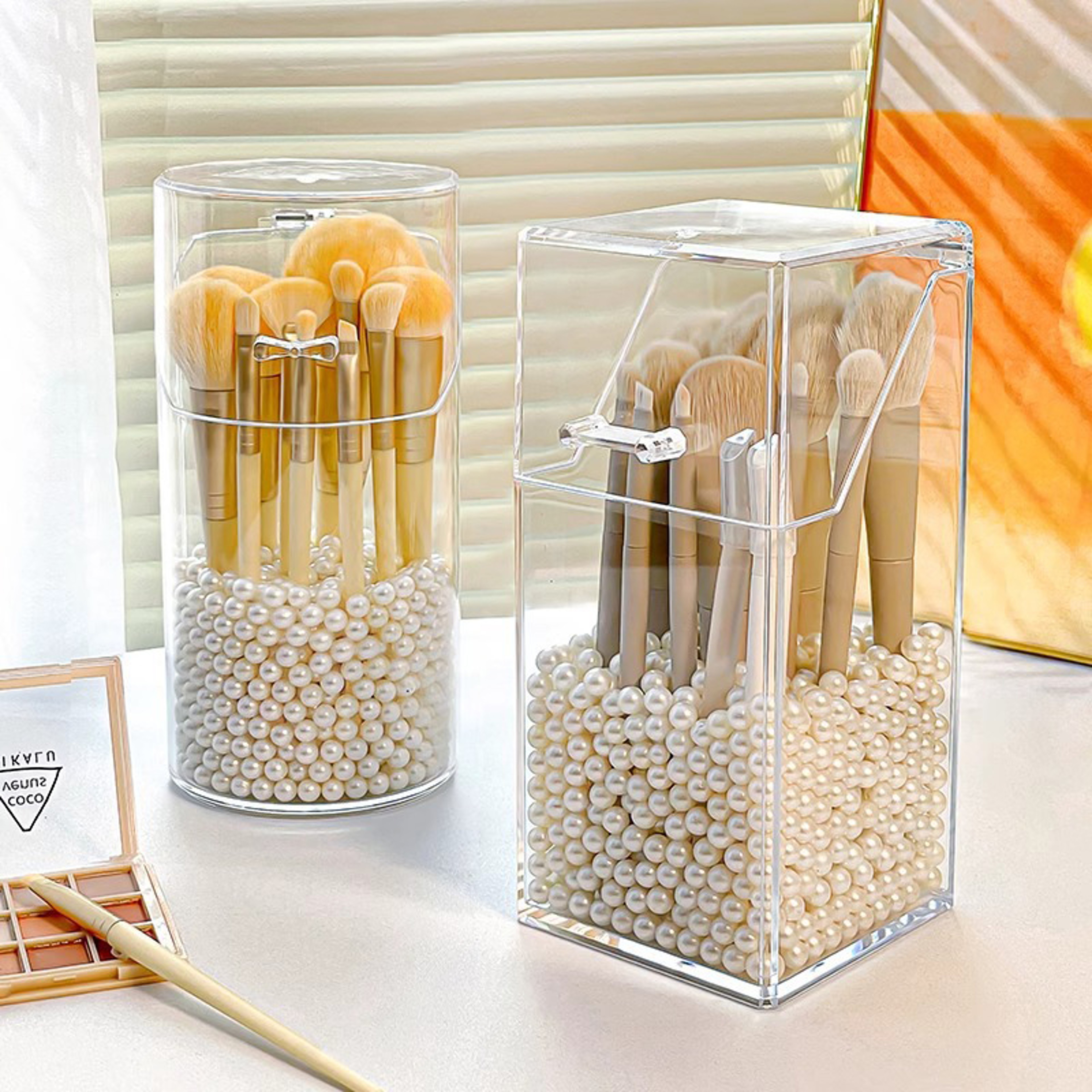 Transparent Acrylic Makeup Brush Holder With Flip Top Dustproof Organizer 3
