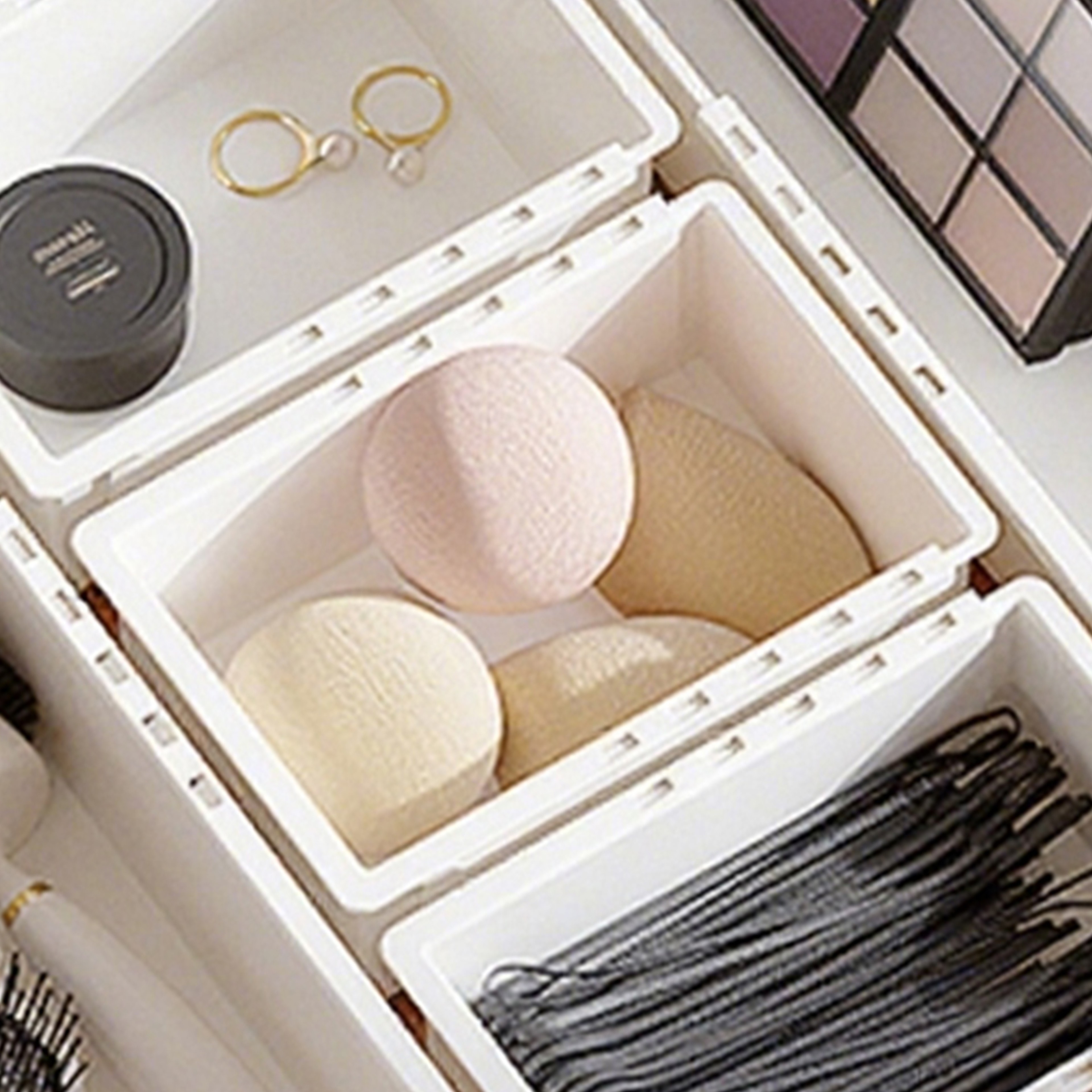 Adjustable Extendable Drawer Organizer For Makeup Desk Dresser Storage 3