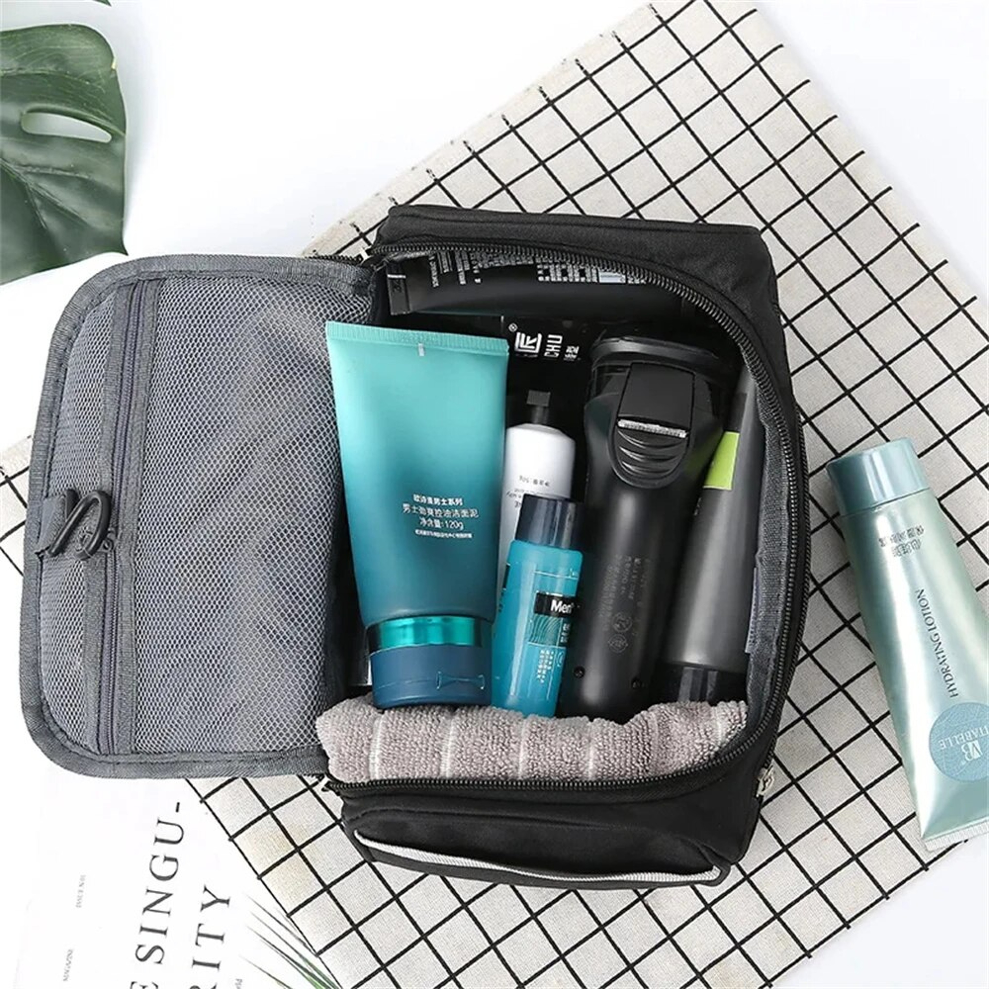 Waterproof Toiletry Bag For Men And Women Travel Toiletry Organizer Makeup Storage Pouch 3