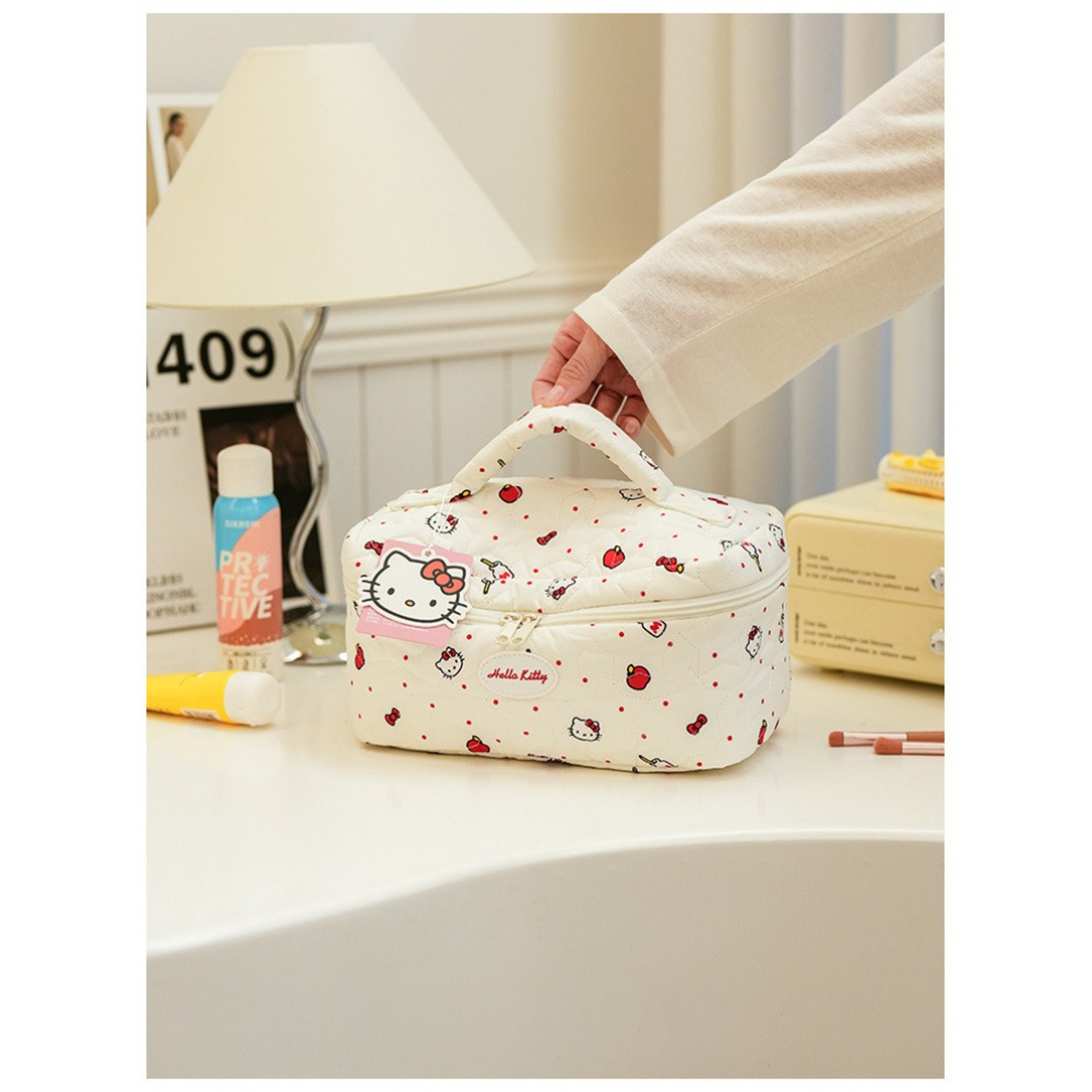Cute Cinnamoroll Quilted Makeup Bag Portable Travel Cosmetic Organizer 4