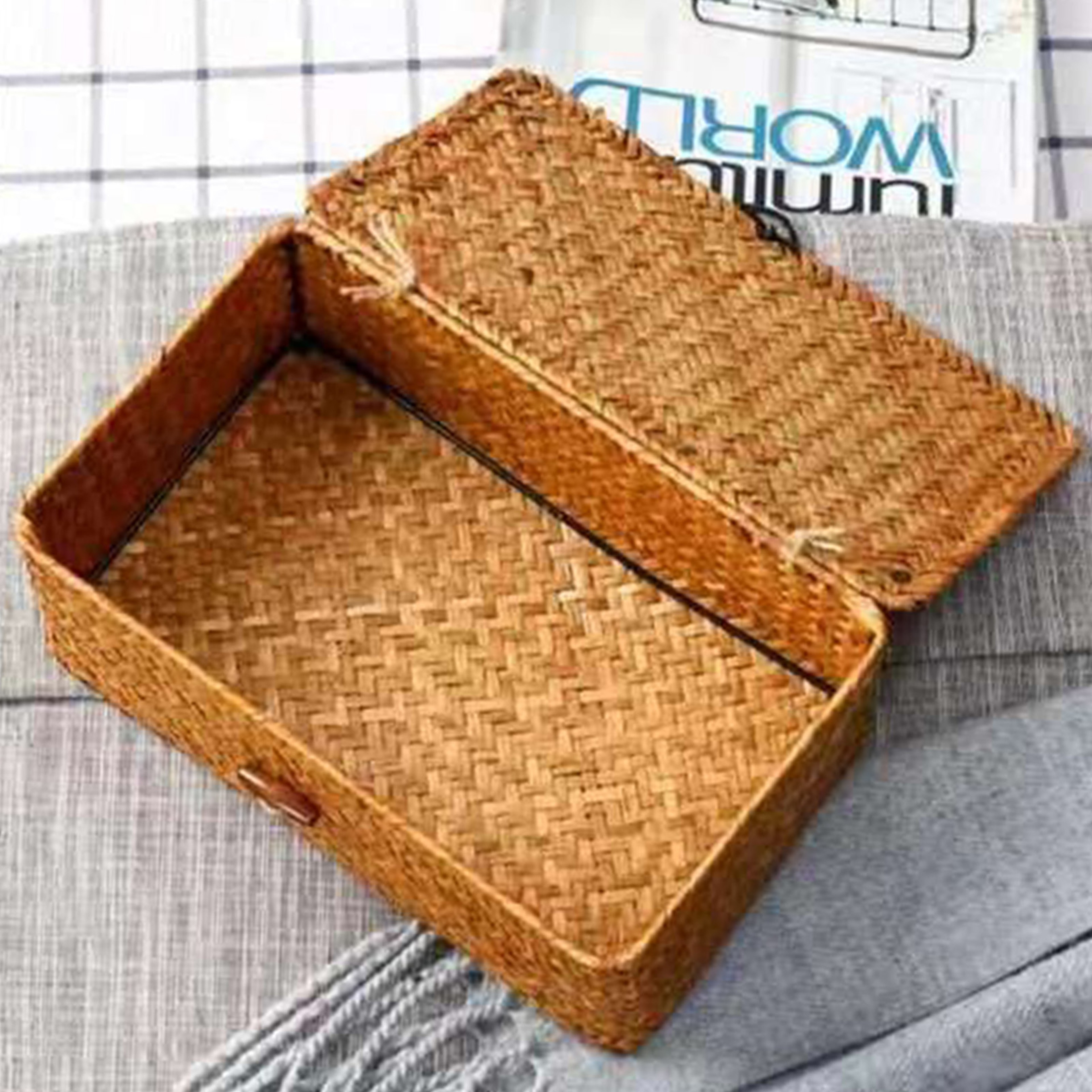 Hand Woven Straw Storage Box With Lid Decorative Rattan Desk Organizer 2