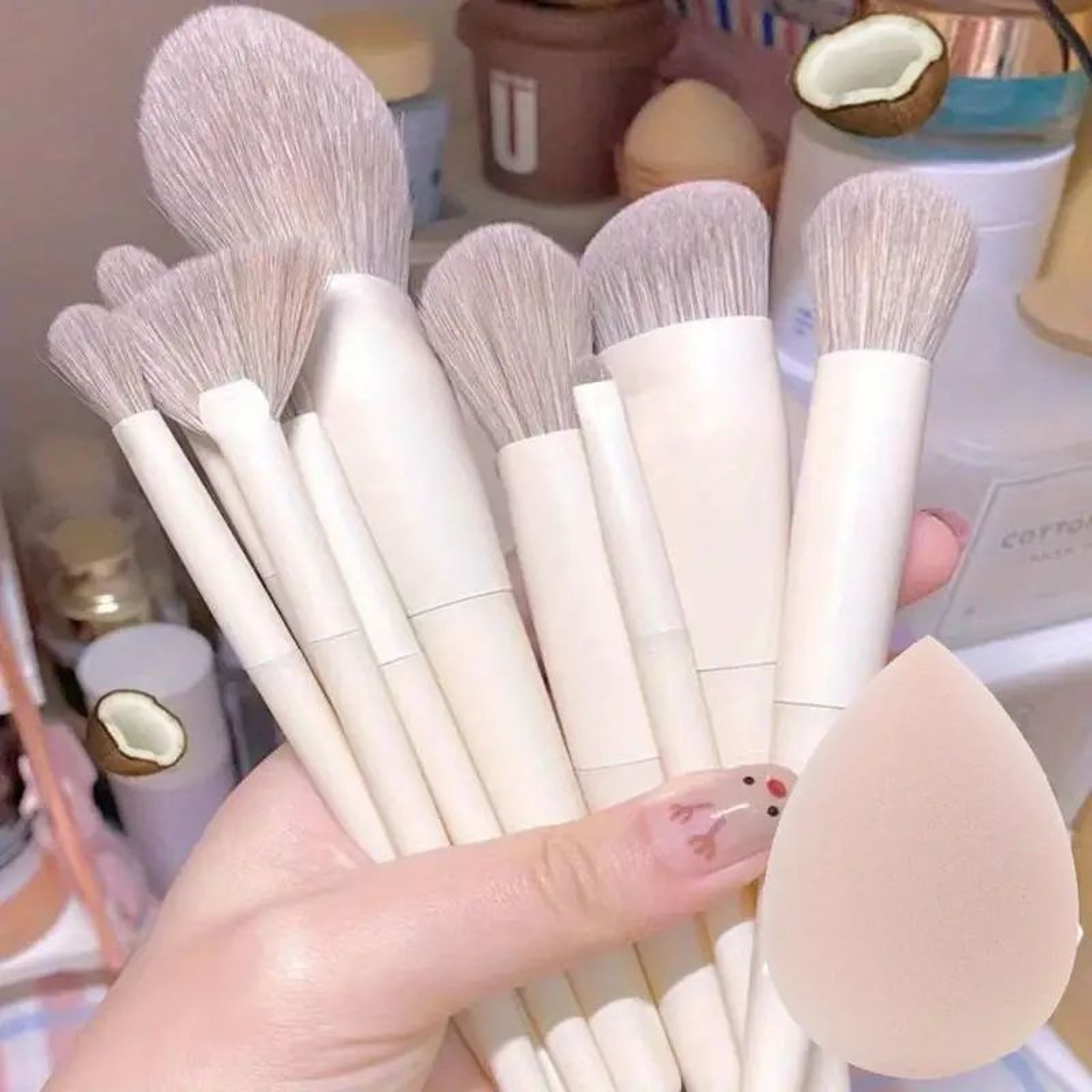 Soft Fluffy Makeup Brush Set for Foundation Powder Eyeshadow Blending and Kabuki Makeup – view 17
