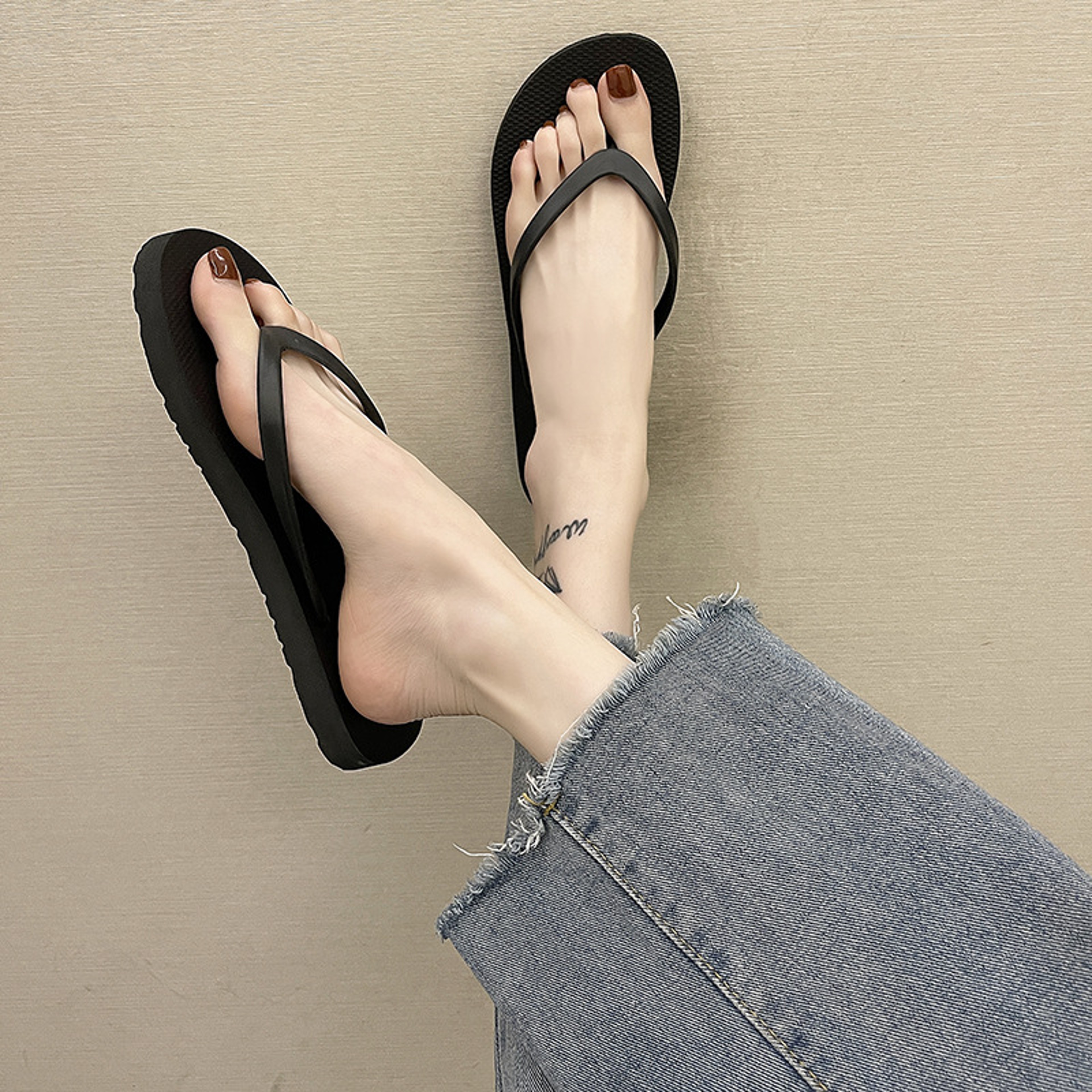 Womens Indoor Flip Flops With EVA Sole And TStrap Design 5