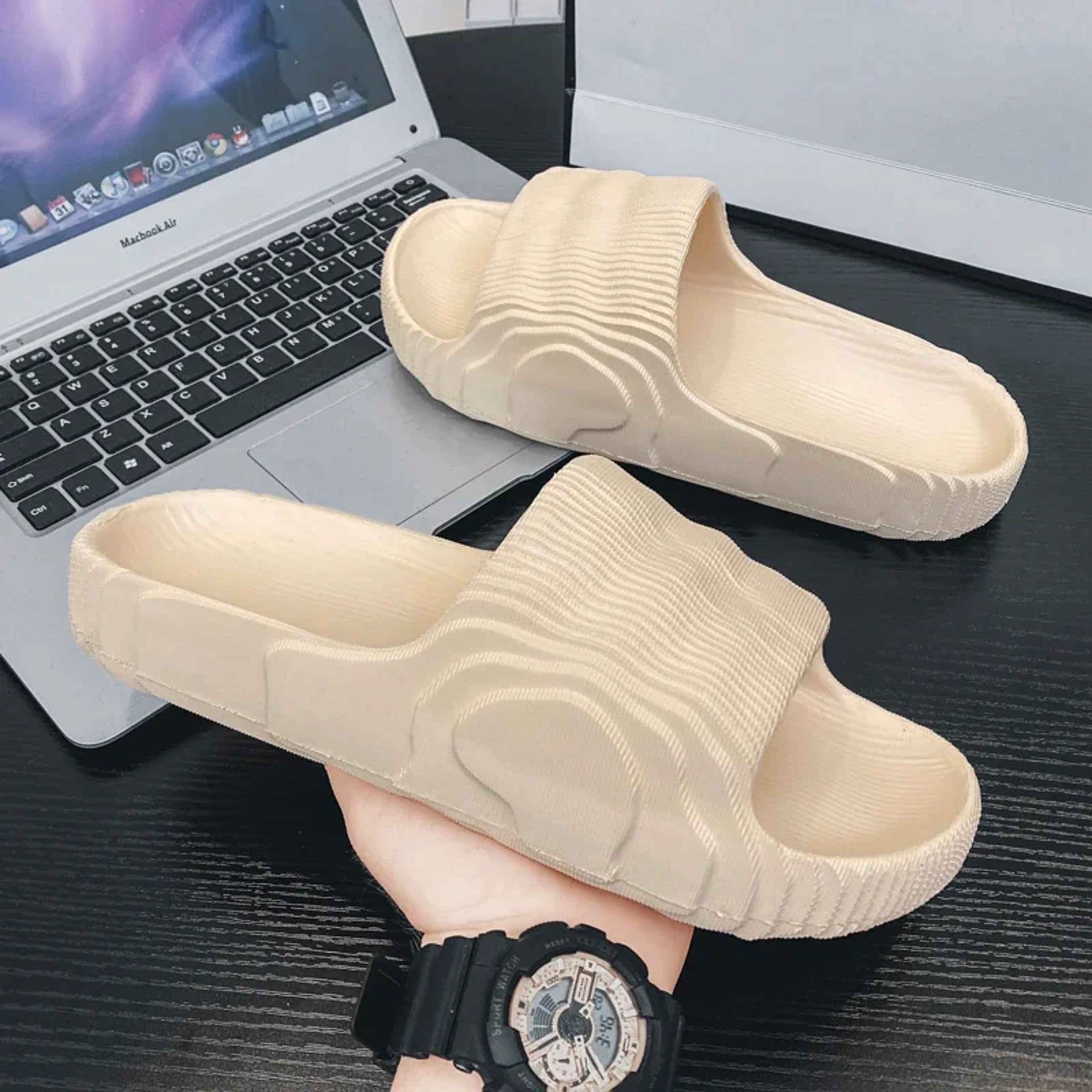 Men's Soft EVA Clog Slippers with Skid-Proof Sole and Low Heel – view 8
