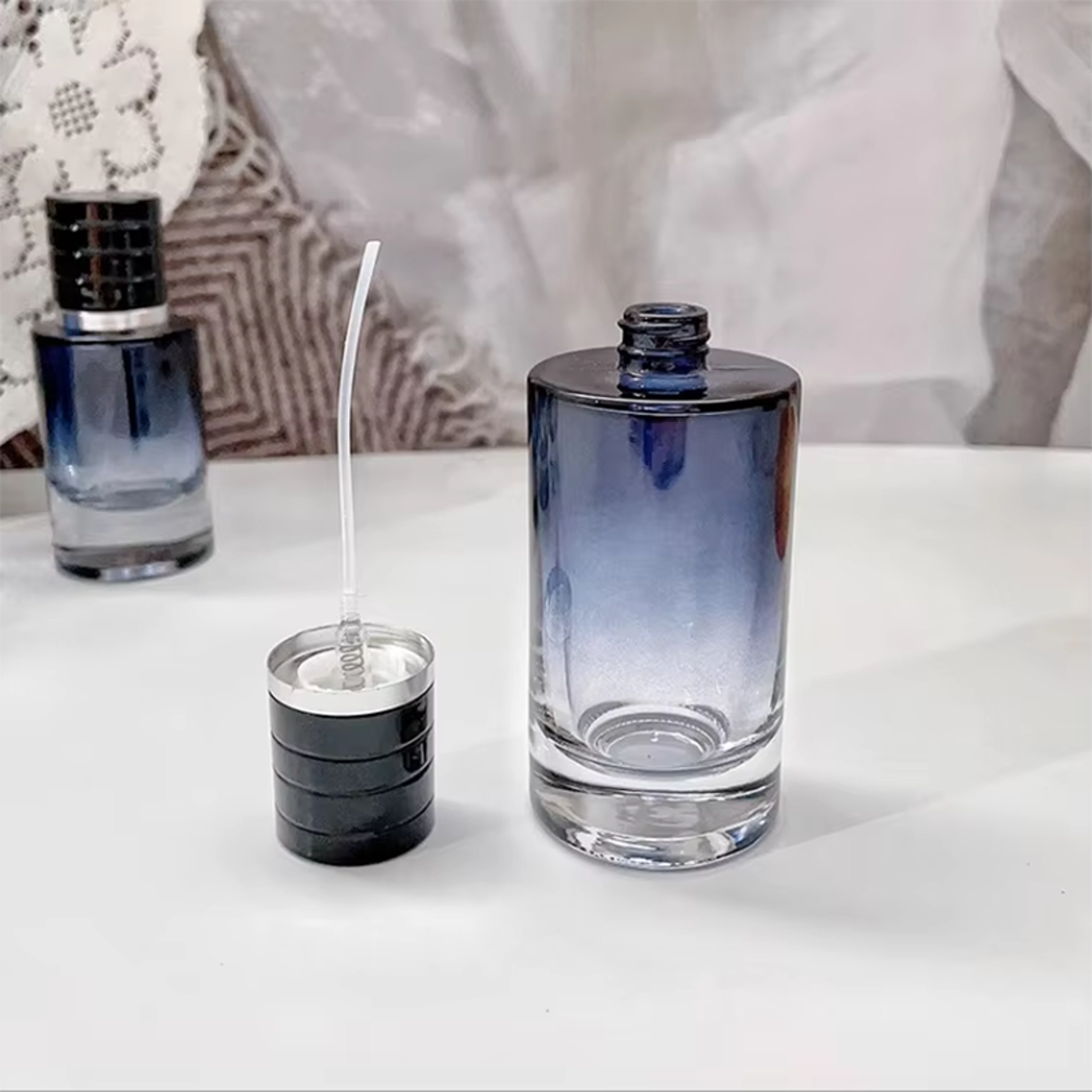 Refillable Glass Perfume Spray Bottle 30ml 50ml 100ml Gradient Travel Atomizer – view 3