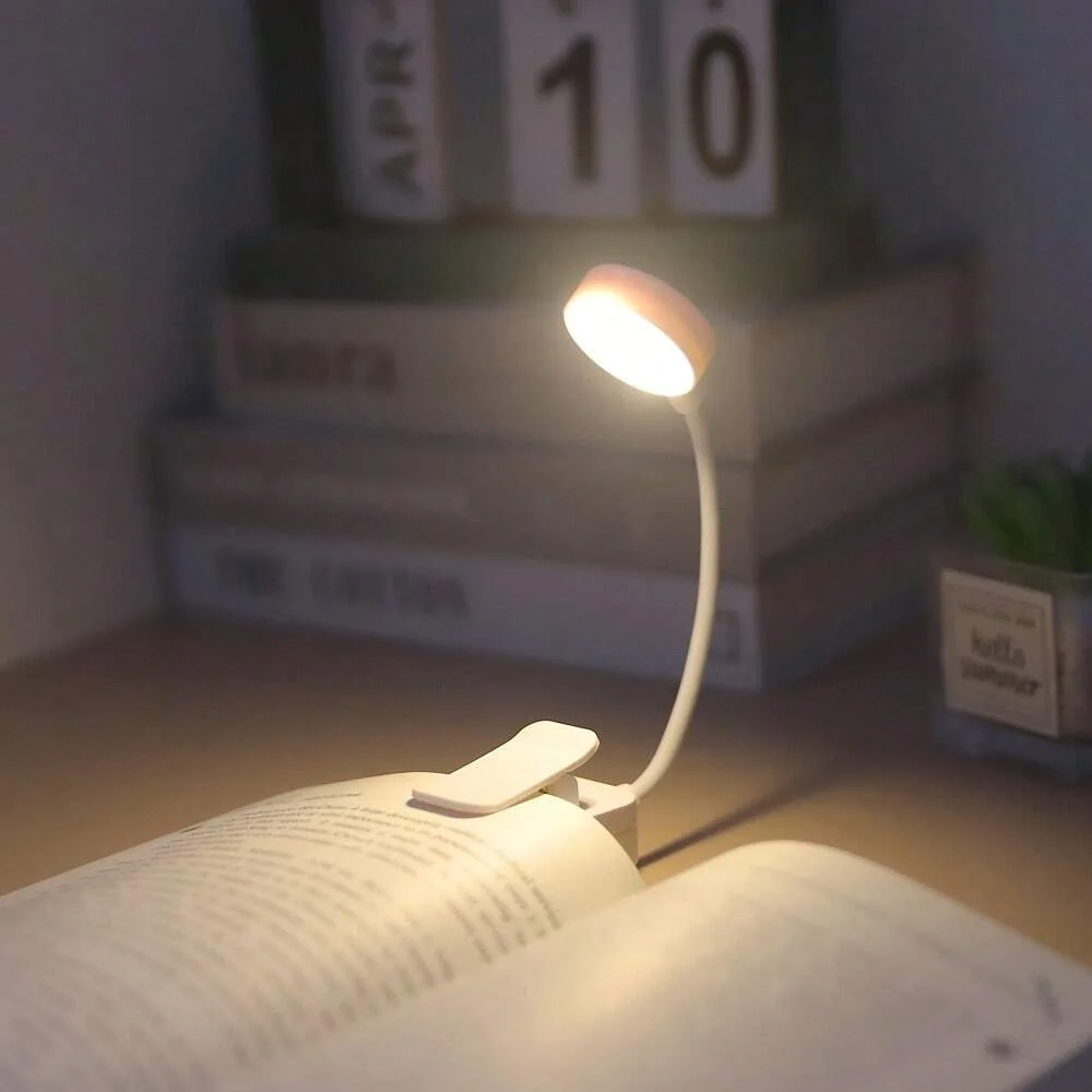 Mini LED Book Light with 3 Brightness Modes and Rechargeable Clip-On Design – view 2