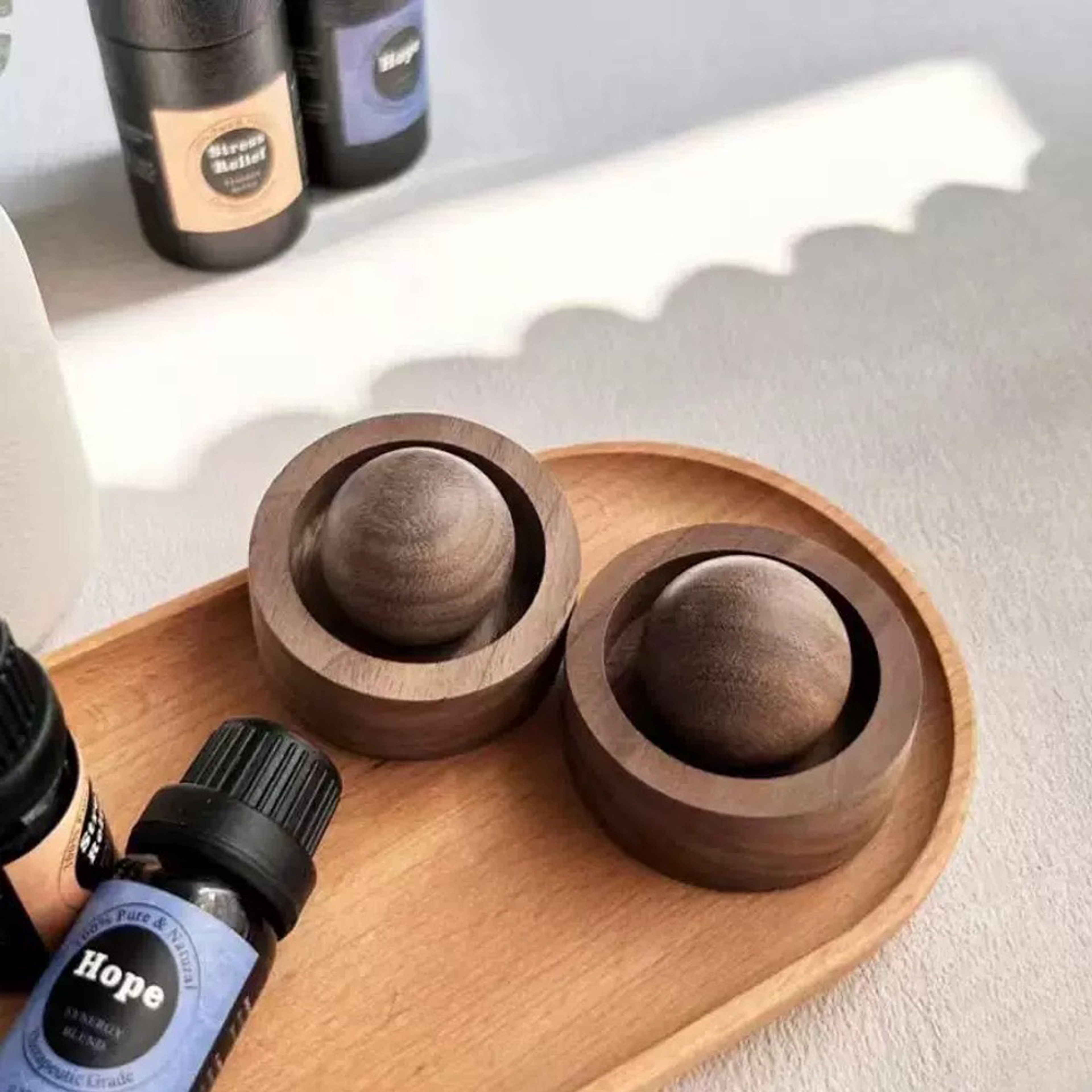 Solid Wood Essential Oil Diffuser Sphere Aromatherapy Accessory for Home and Bedroom – view 1