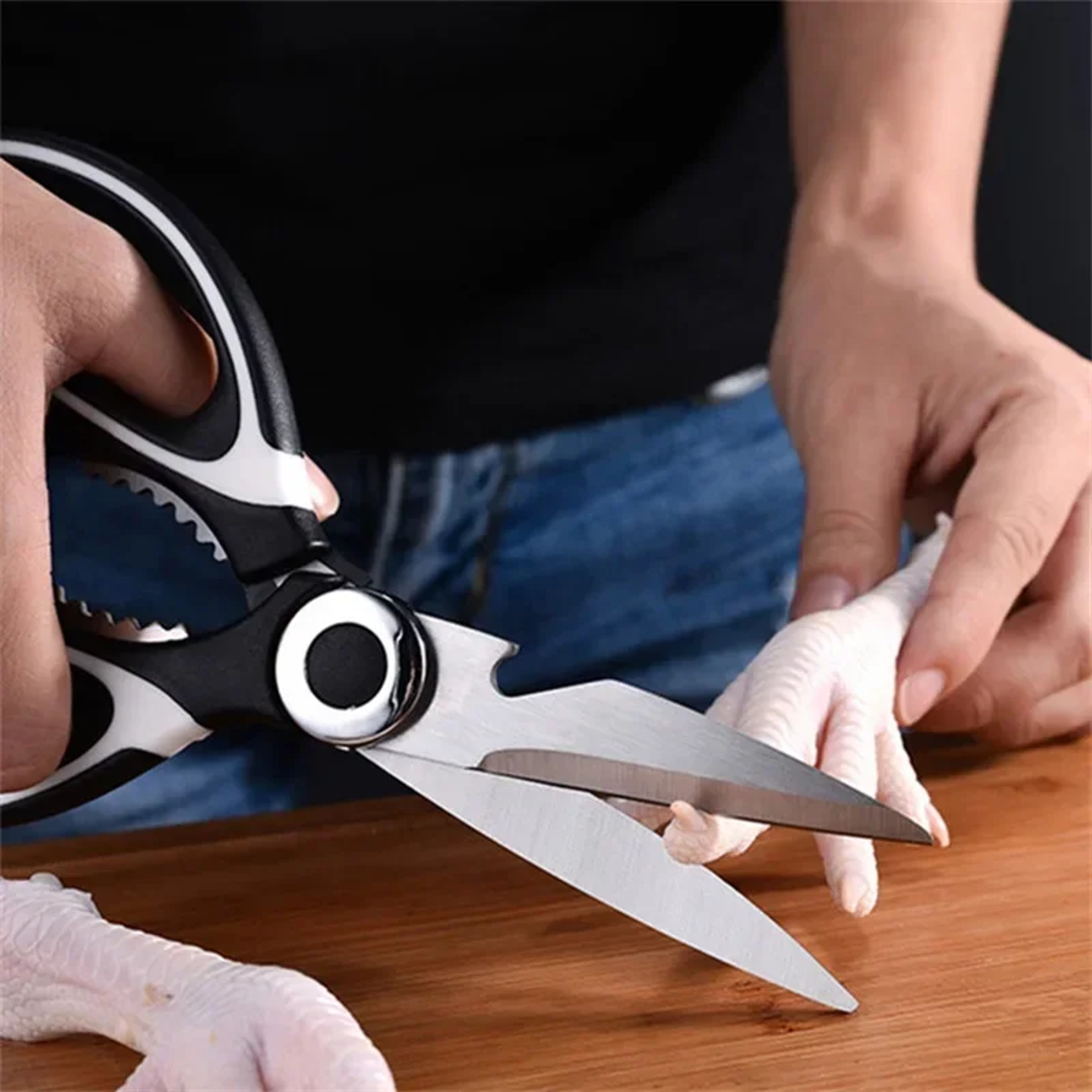 Multifunctional Stainless Steel Kitchen Scissors With Plastic Handles For Meat And Vegetables 2