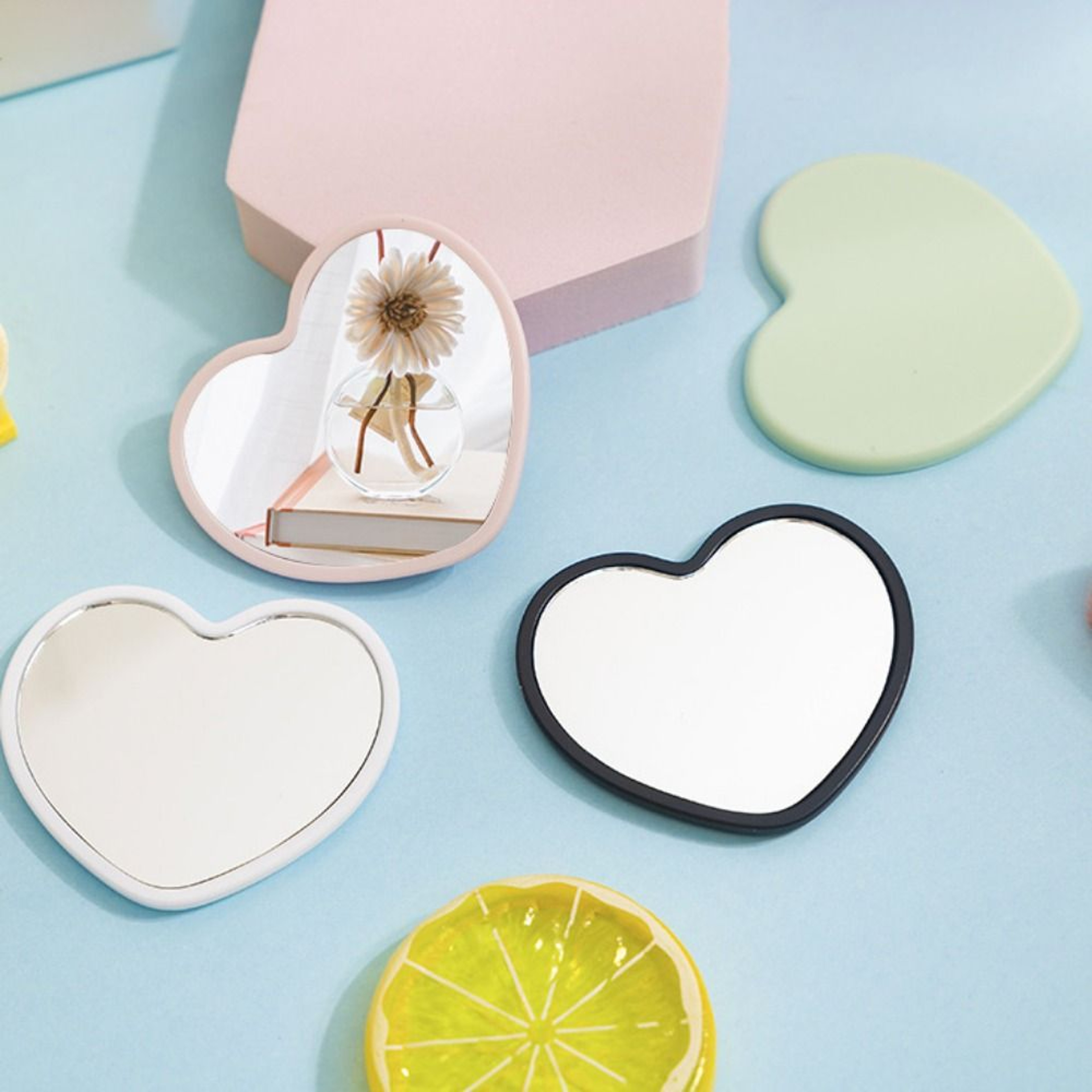 Heart Shaped Handheld Makeup Mirror  Compact Portable Beauty Mirror 4