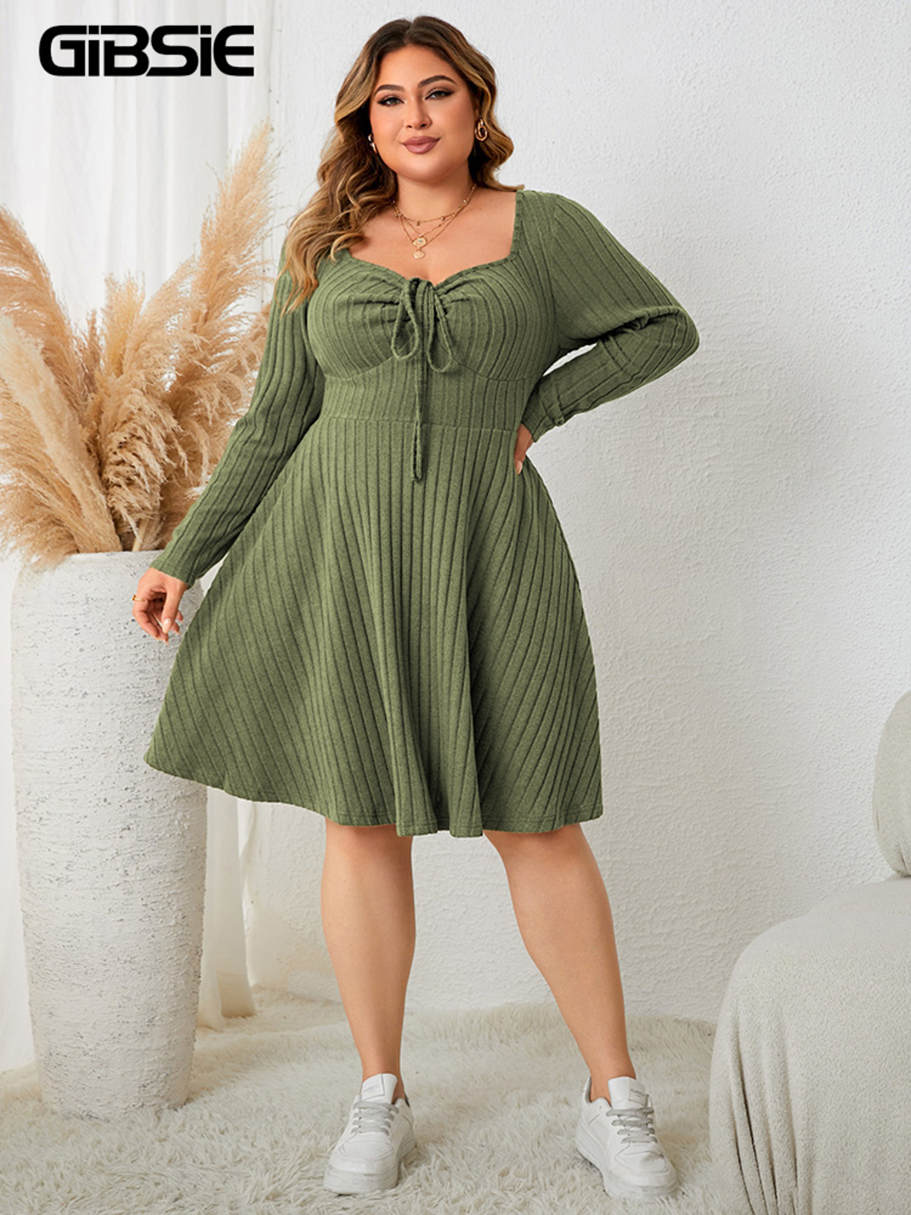 Womens Ruffle Trim Mini Dress With Short Sleeves And Slim Fit 2