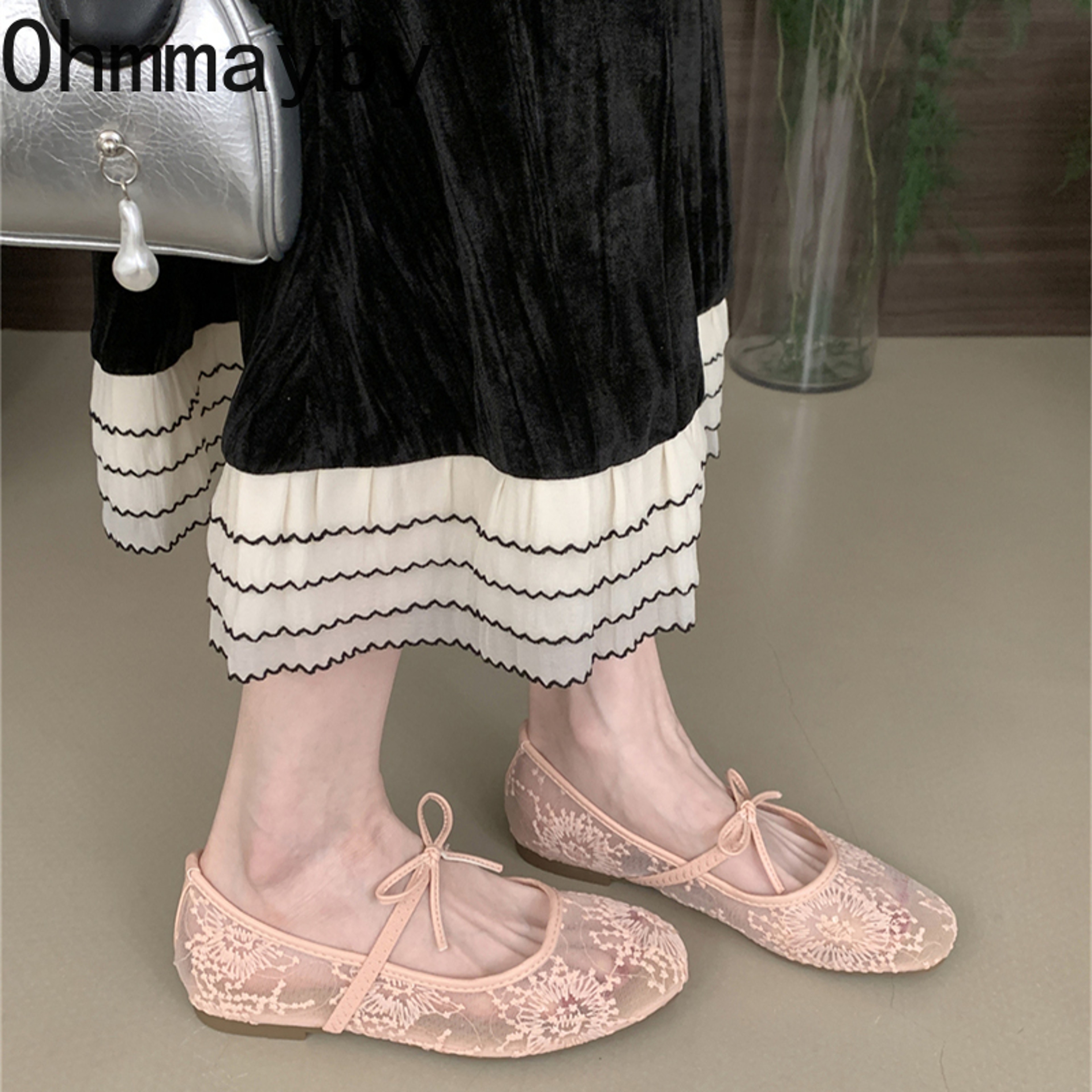 Womens Lace Mary Jane Flats With Butterfly Bow And Soft Rubber Sole 3