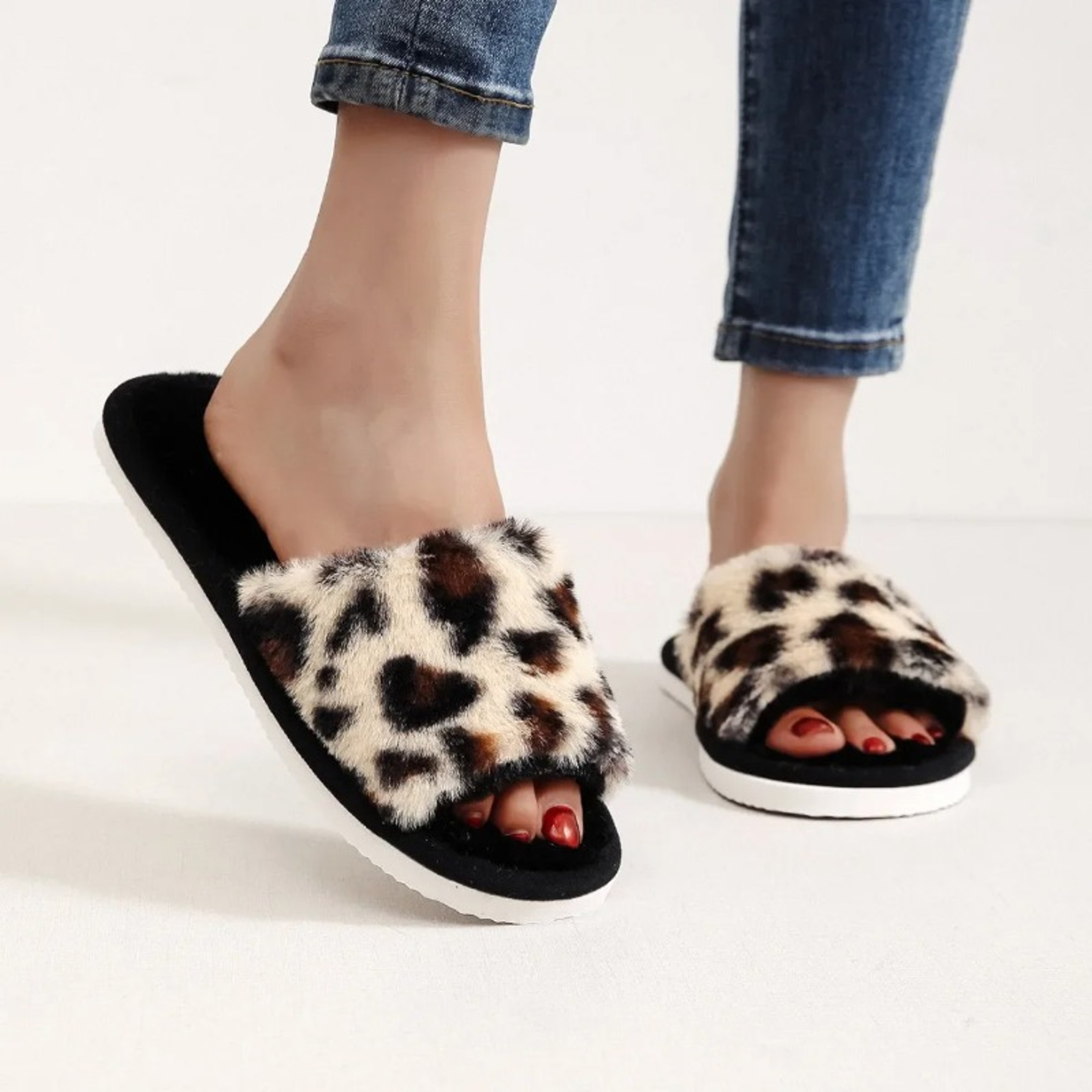 Women's Plush Faux Fur Slippers with Soft Lining and Lightweight EVA Soles – view 6