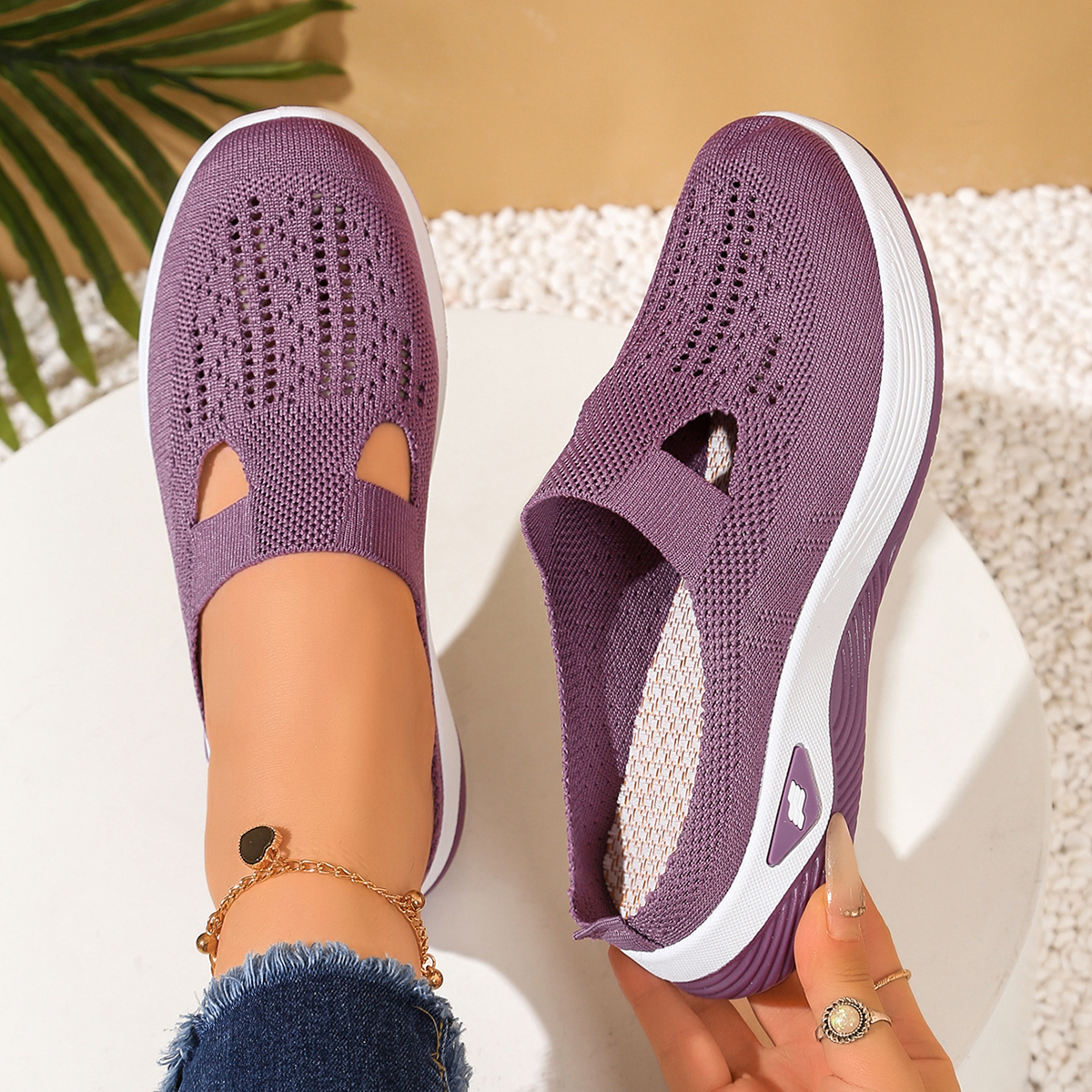 Womens Canvas Summer Slippers With Flat Heels And PullOn Design 11