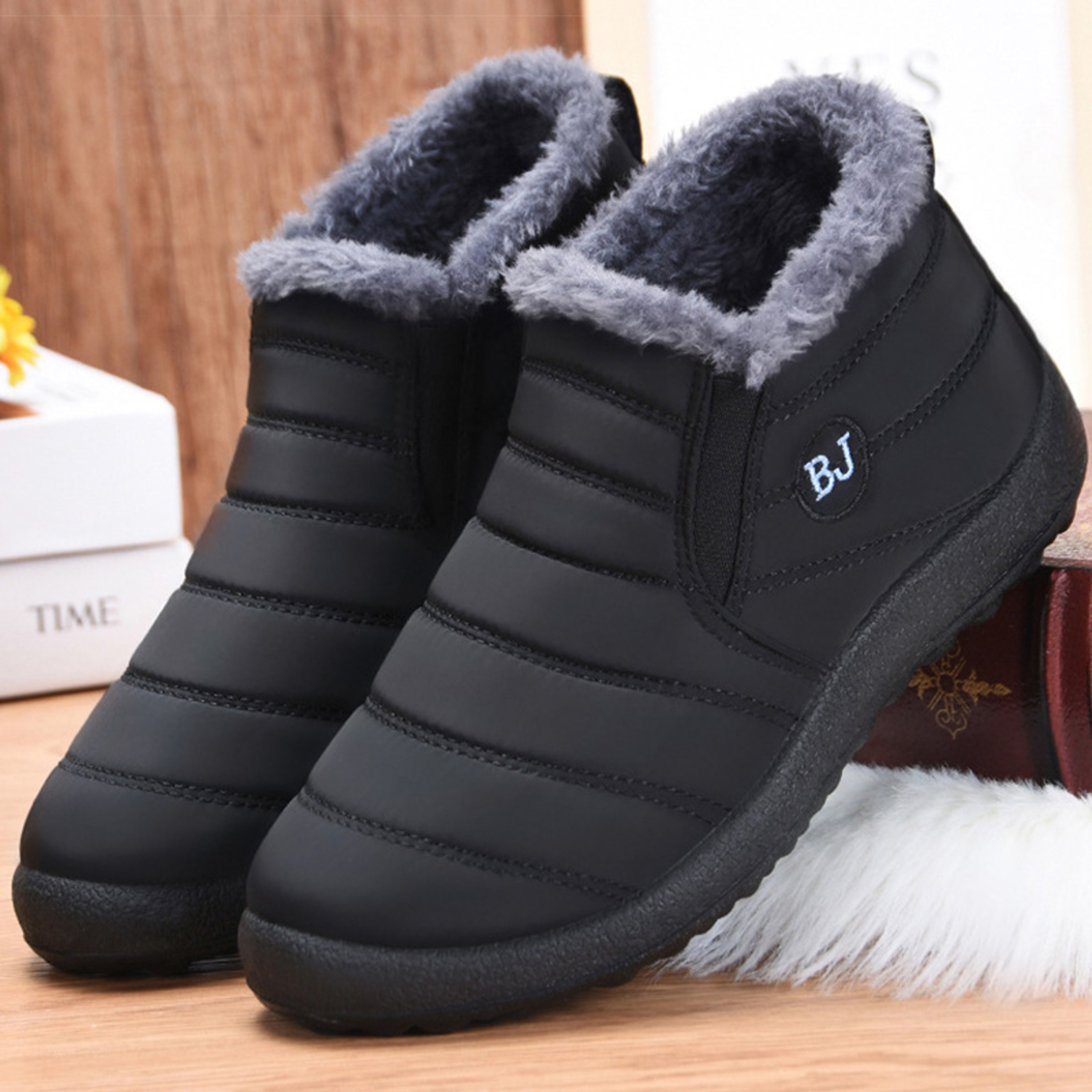Womens Waterproof Winter Snow Boots With Plush Lining And SlipOn Design 2