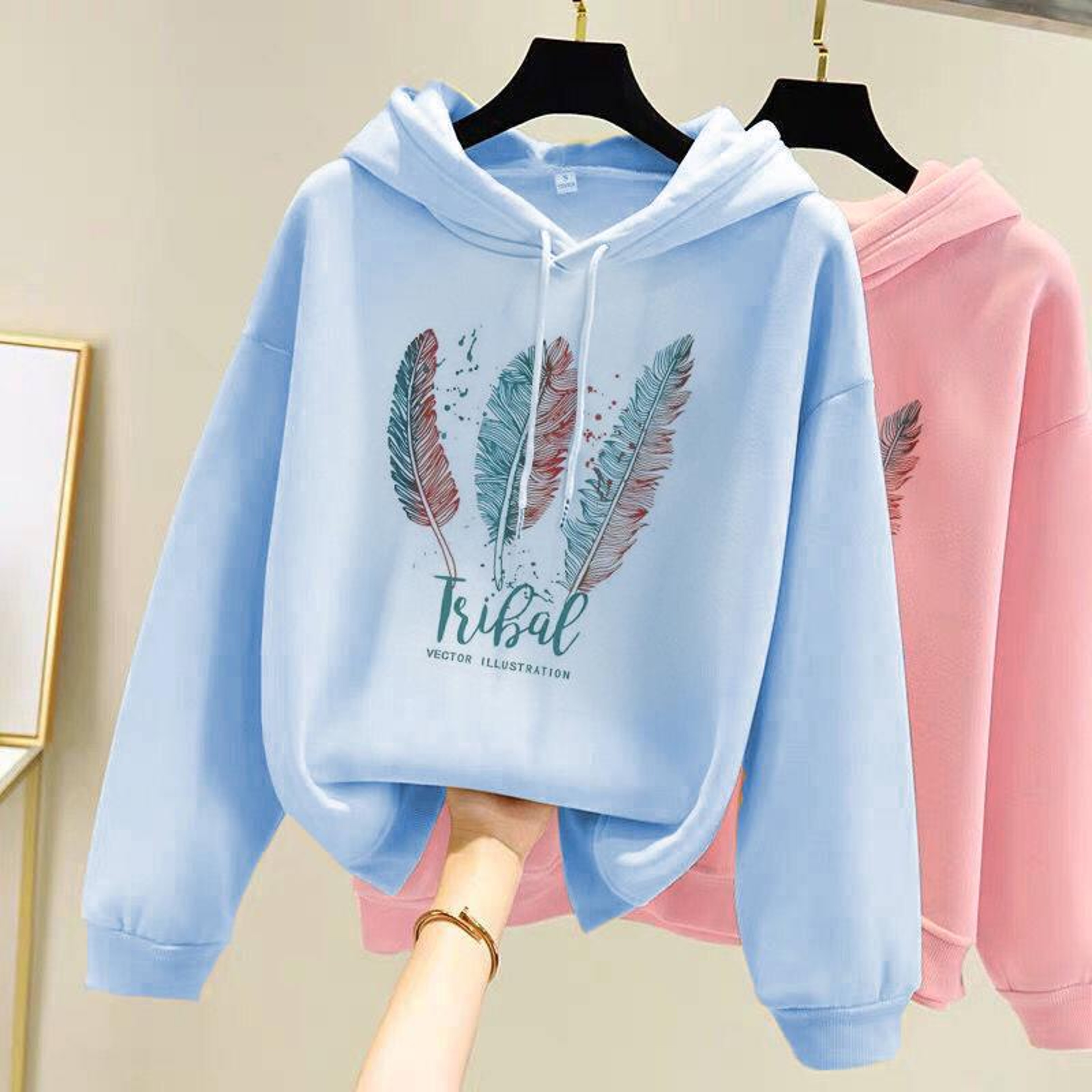 Women's Feather Print Fleece Hoodie – Loose Fit Casual Sweatshirt – view 7