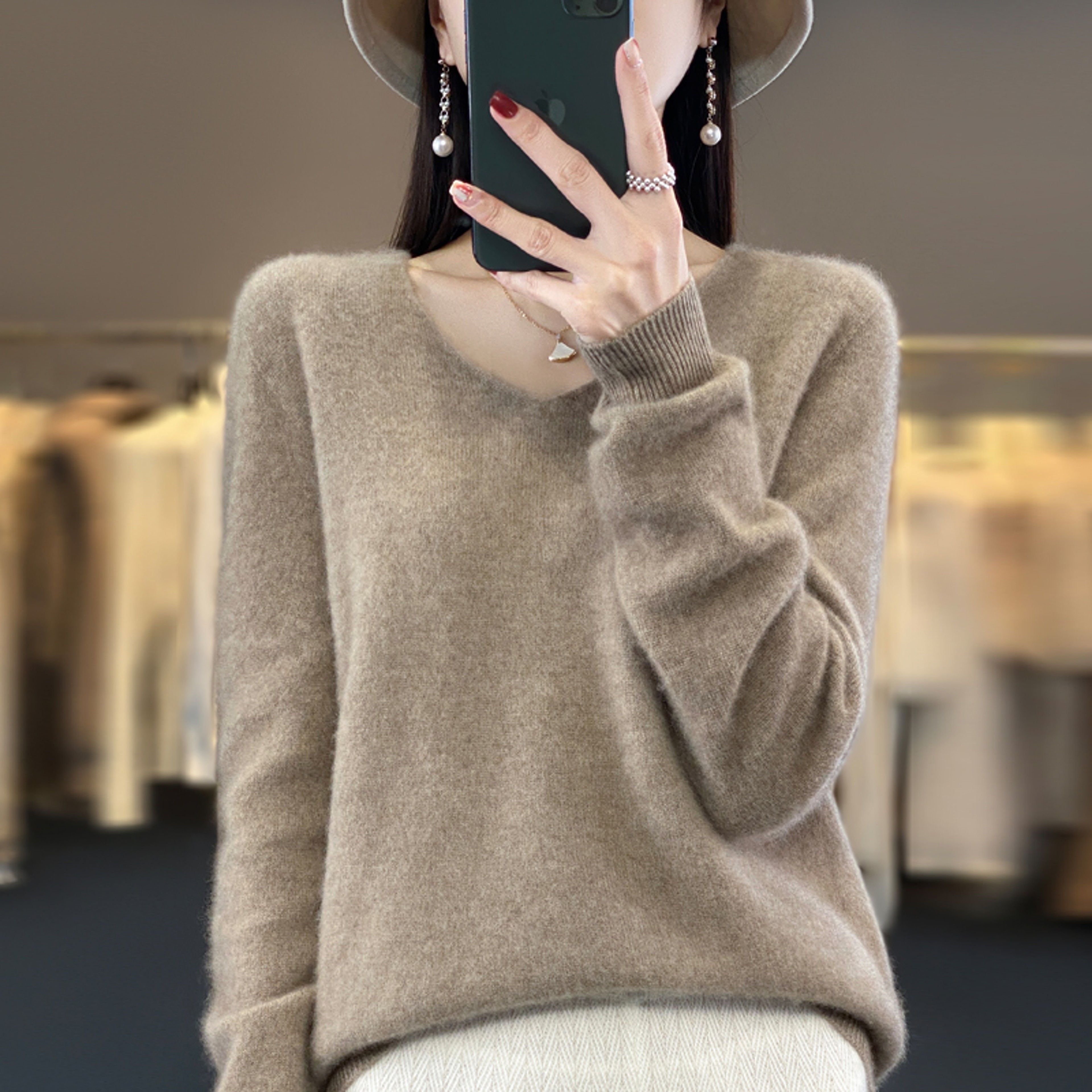 Womens 100 Wool VNeck Sweater  Long Sleeve Knit Pullover 8