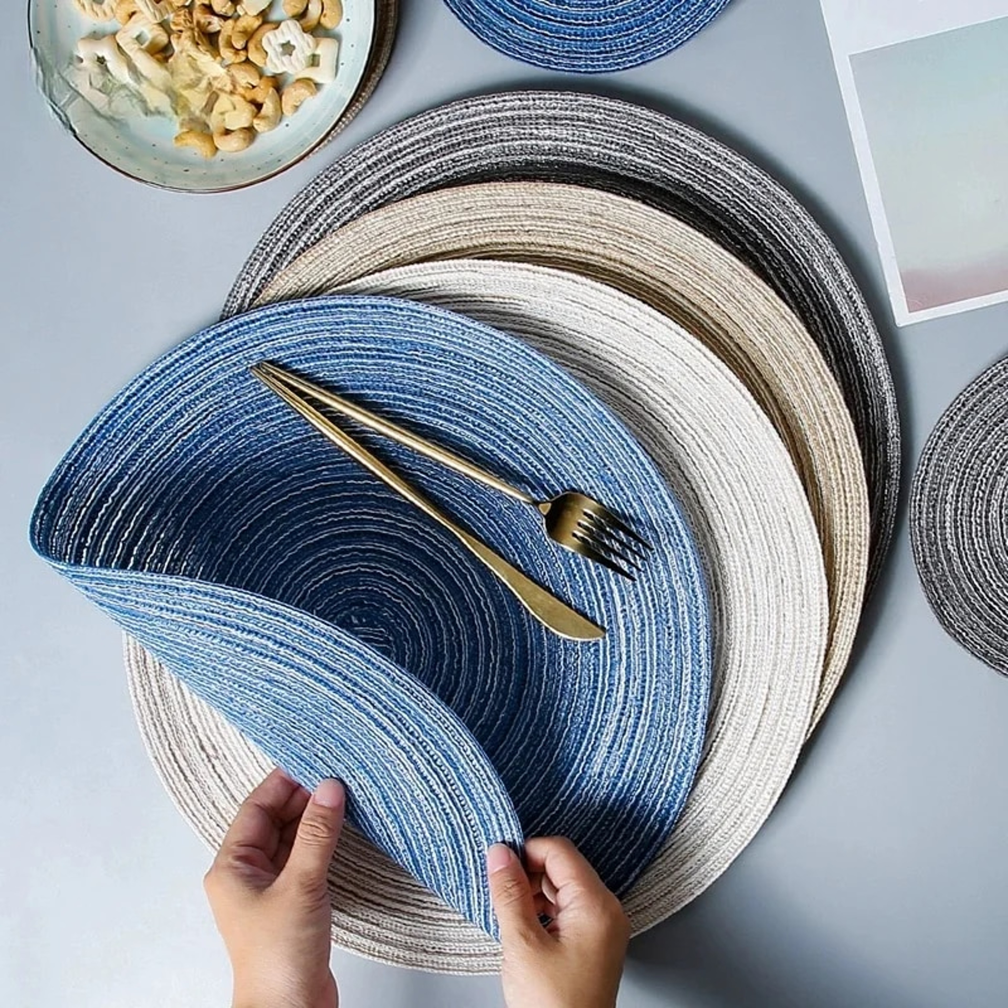 Zhzt6pcs-Round-Table-Mat-Woven-Ramie-Placemats-Anti-Slip-Dining-Table-Mats-Non-Slip-Tableware-Bowl.jpg