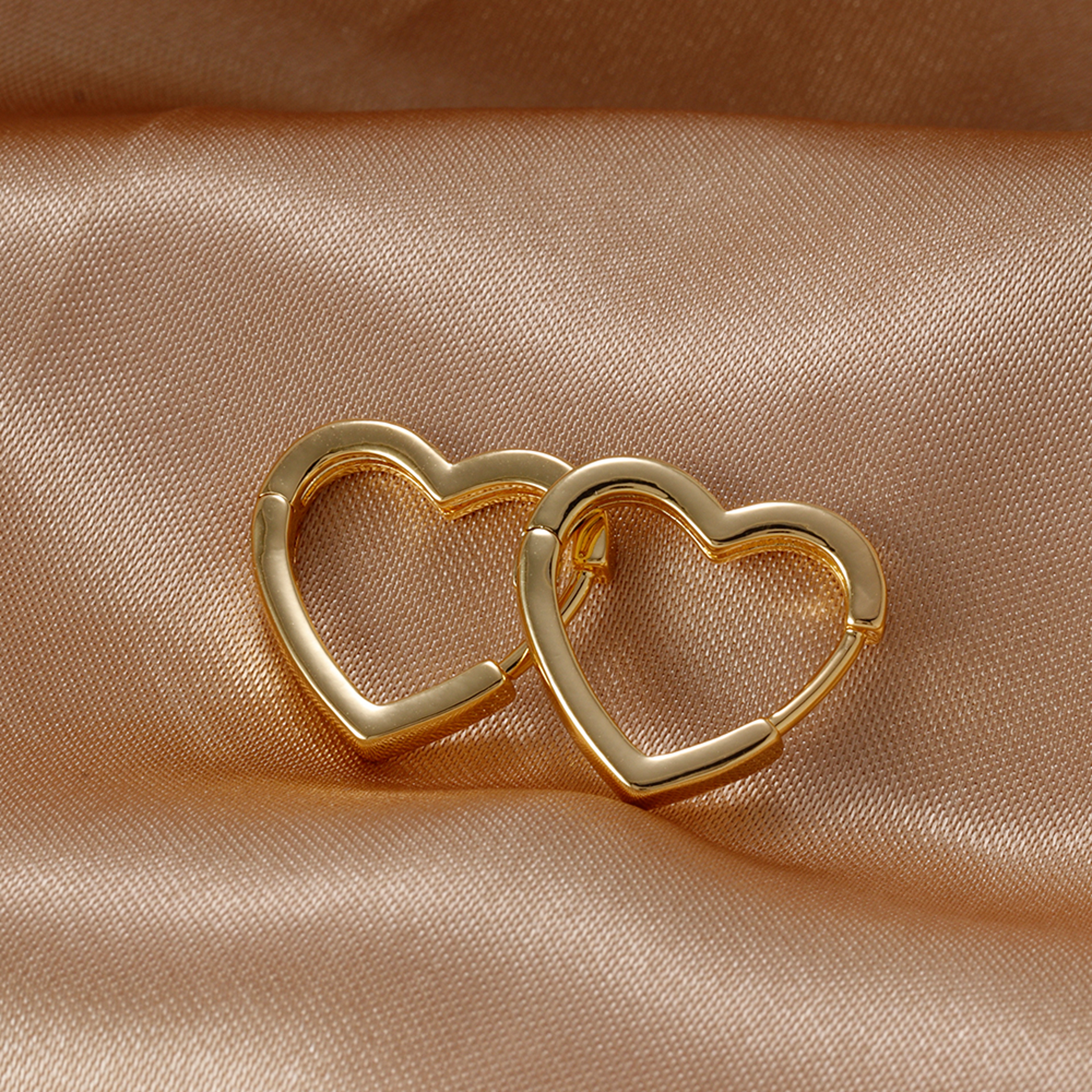 Minimalist Heart Hoop Earrings Stainless Steel Huggie Hoops for Women – view 6